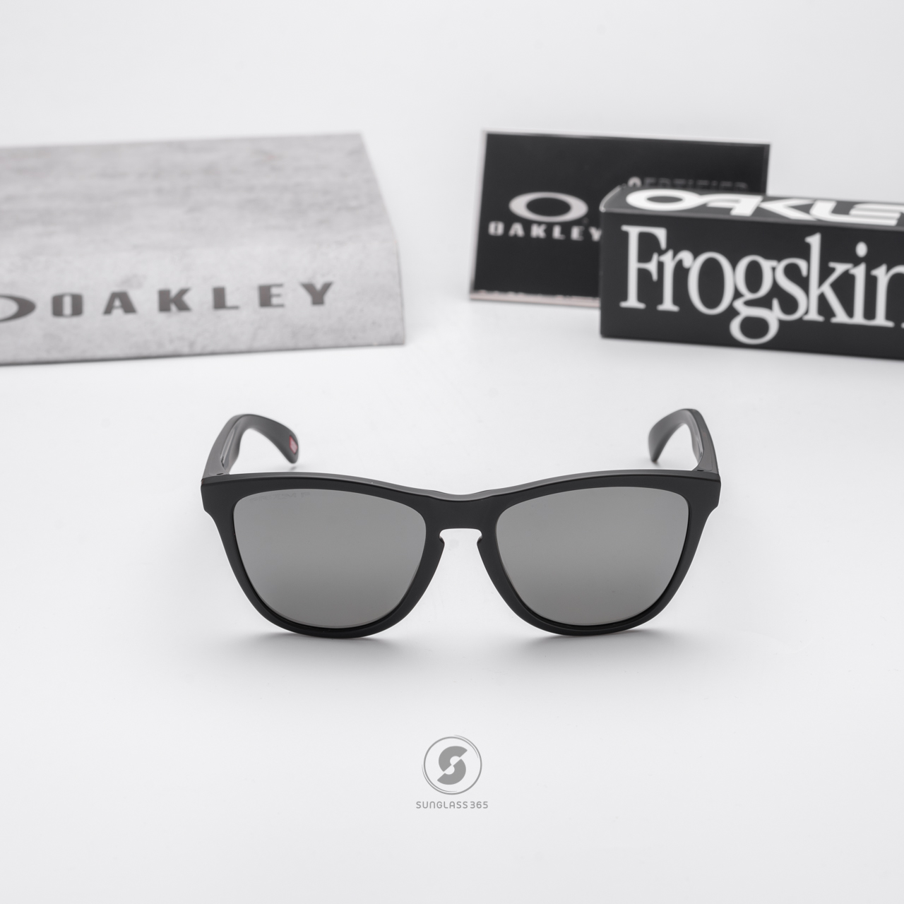 Oakley Frogskin OO9245-87 Polarized Prizm Matte Black
