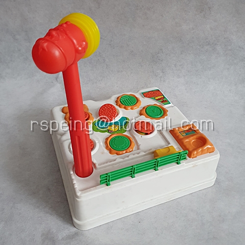 ของเล่นวินเทจ ปี 1986 เกมตีตัวตุ่น (สภาพโชว์) BanDai Vintage 1986 Whack-A-Mole Game