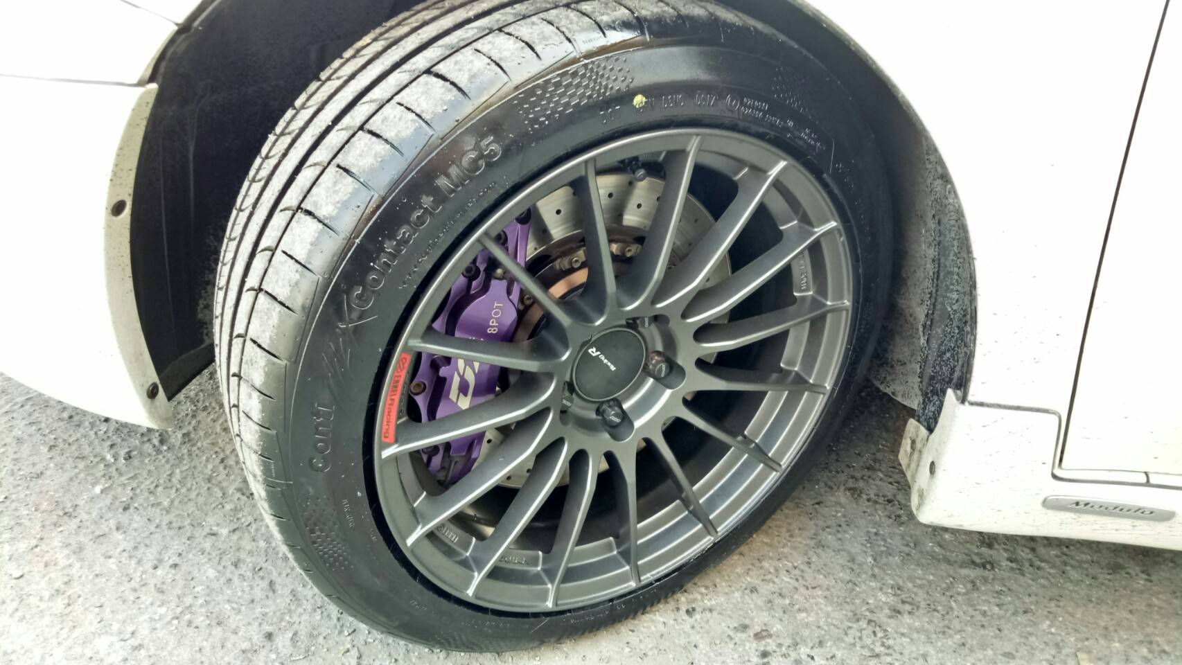 ล้อแท้ ENKEI RS05RR ขอบ18