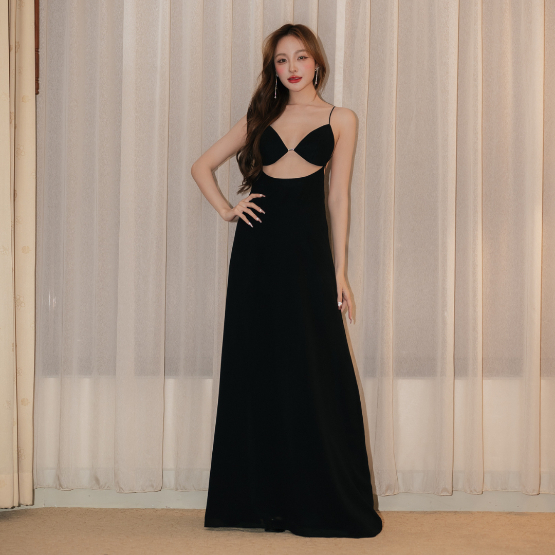 Lism D-115 Bold Elegance Cut-out Dress ชุดเดรสยาว