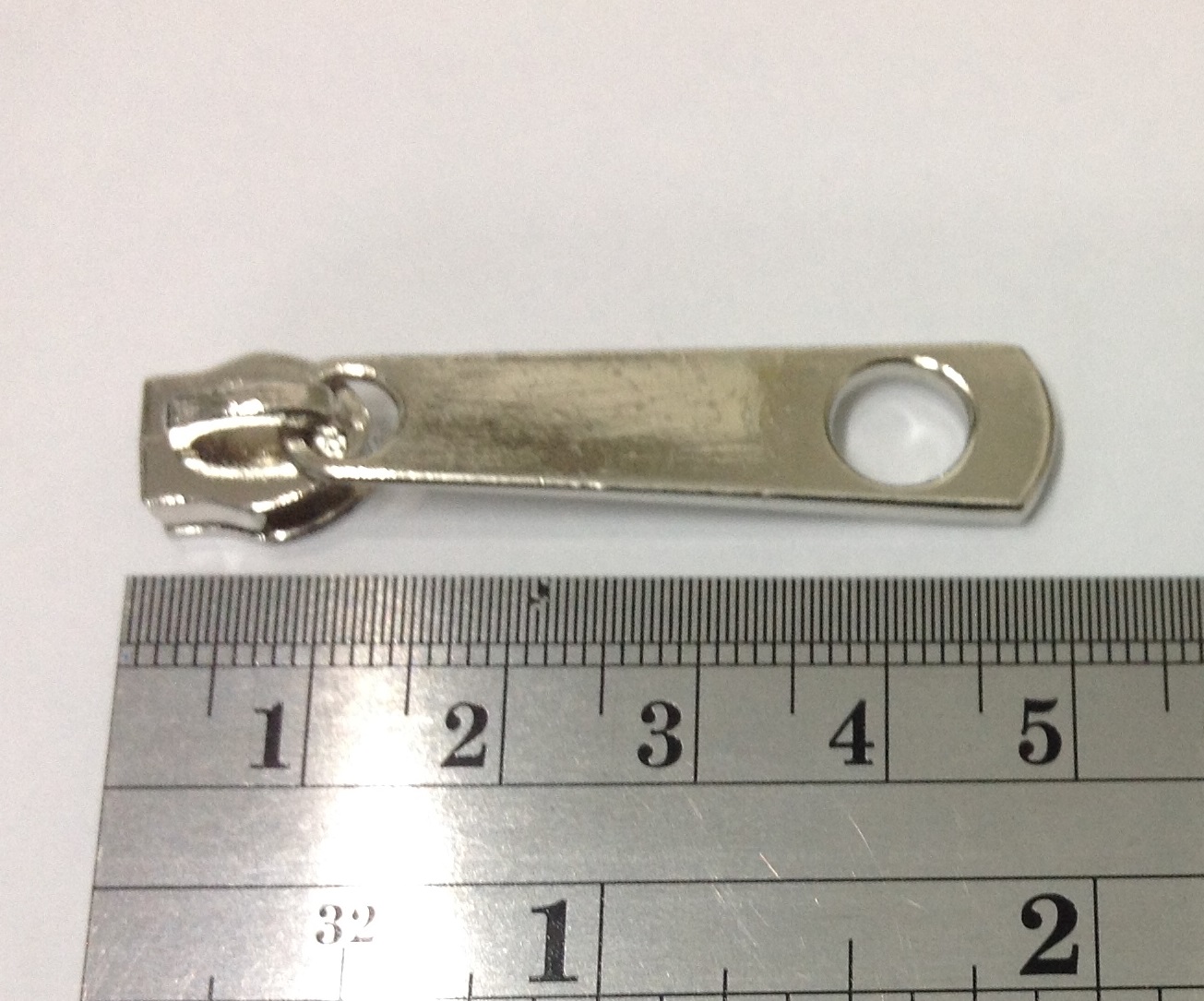 หัวซิบกีตาร์ยาว เงิน