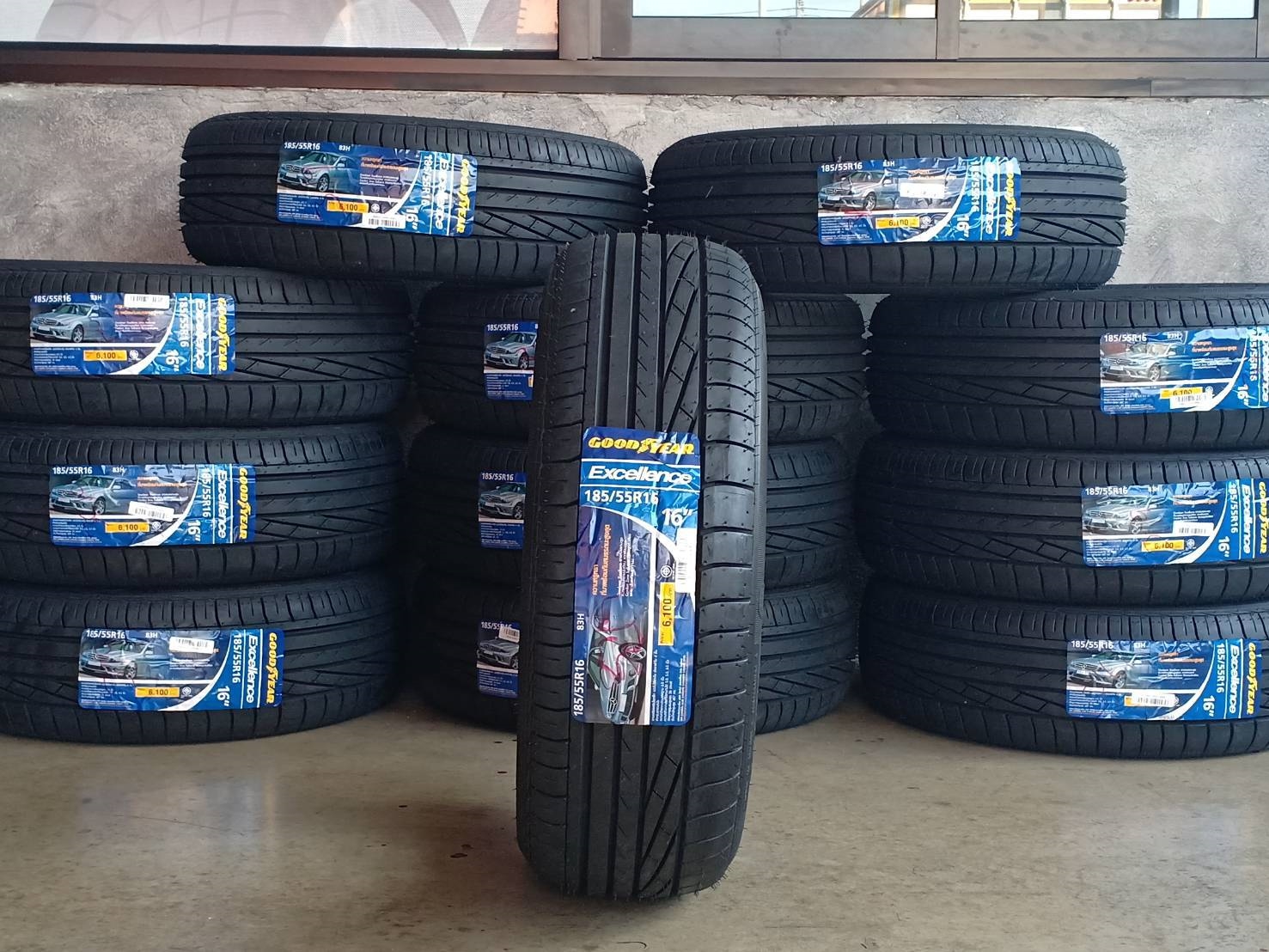 GOODYEAR EXCELLENCE 185/55-16 ปี19 มาใหม่ ราคาถูก