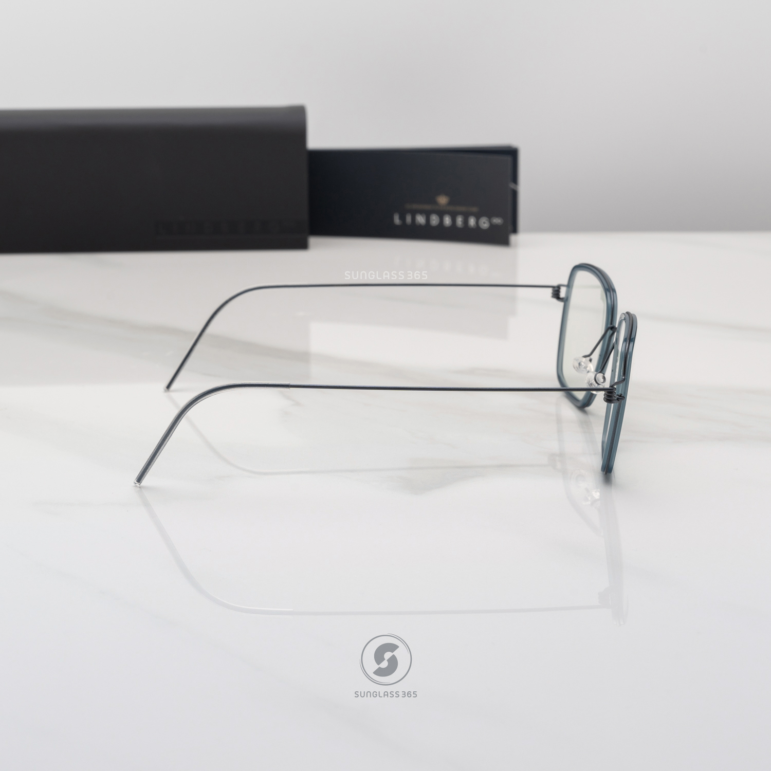 แว่นสายตา Lindberg Air Titanium Rim 023 14B9T EBBE U16