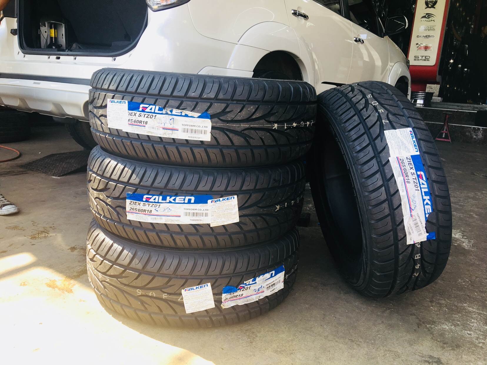 ยางใหม่ FALKEN STZ01 265/60-18 ยางญี่ปุ่น ราคาพิเศษ