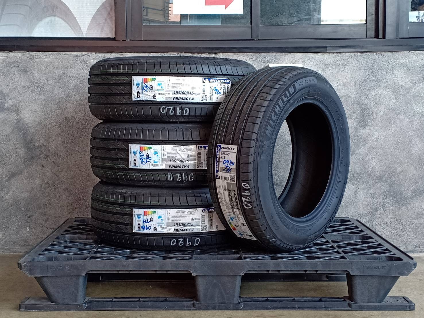 MICHELIN 195/60R15 PRIMACY 4ST 88V MADE IN THAILAND