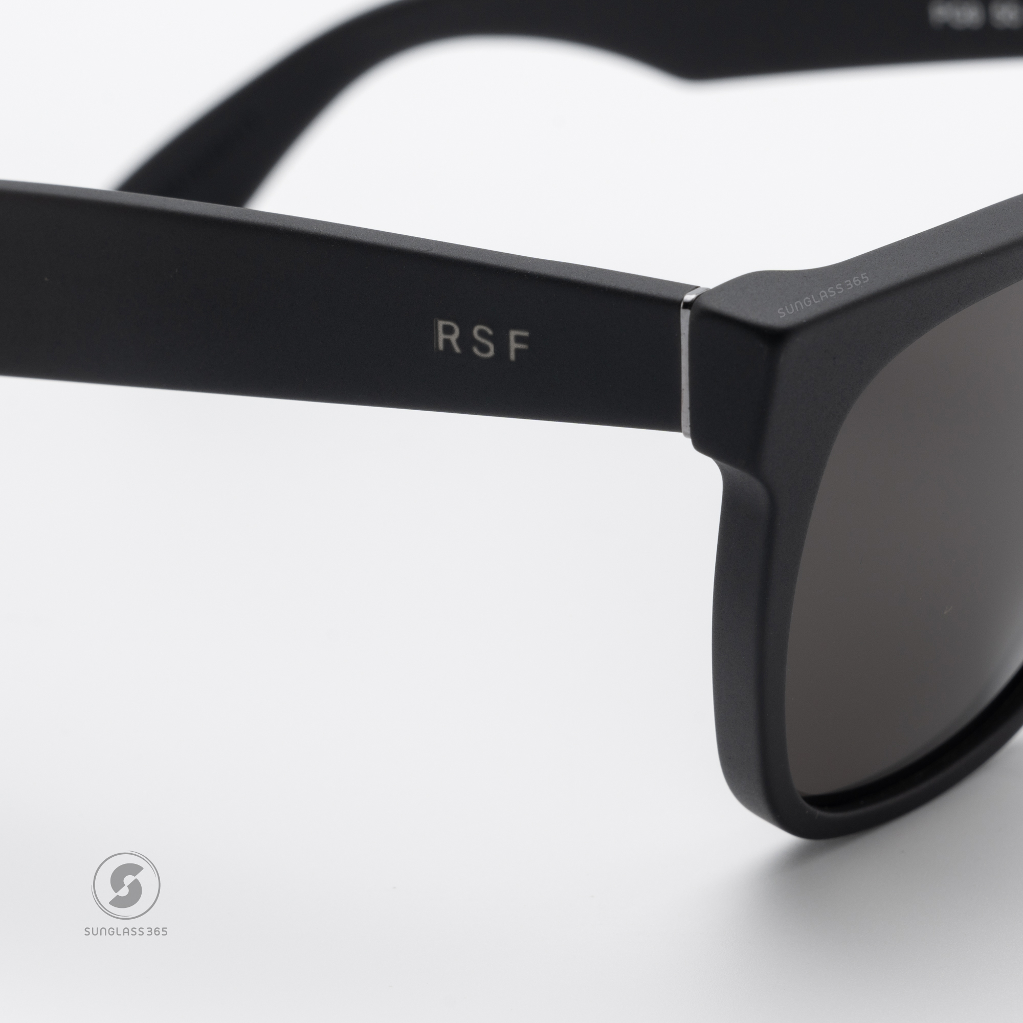 แว่นกันแดด SUPER SP PG9 Classic Black Matte