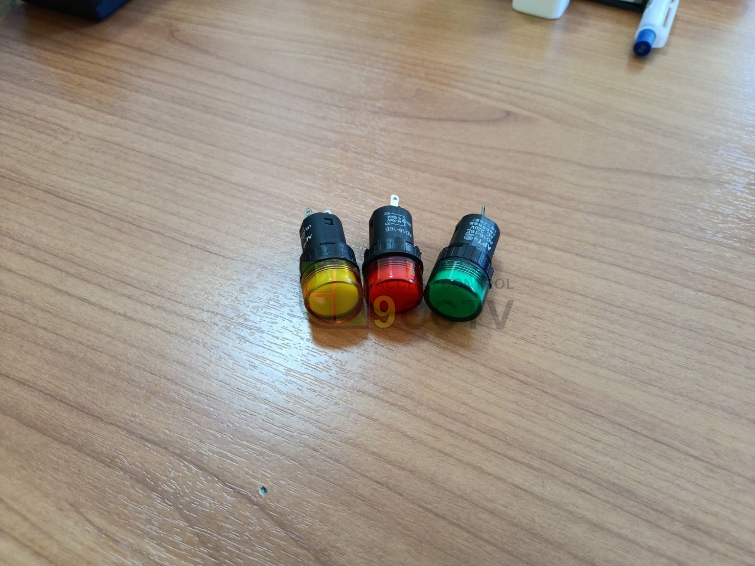 หลอดตู้คอนโทรล (Pilot Lamp) Ø16 mm AD16-16E