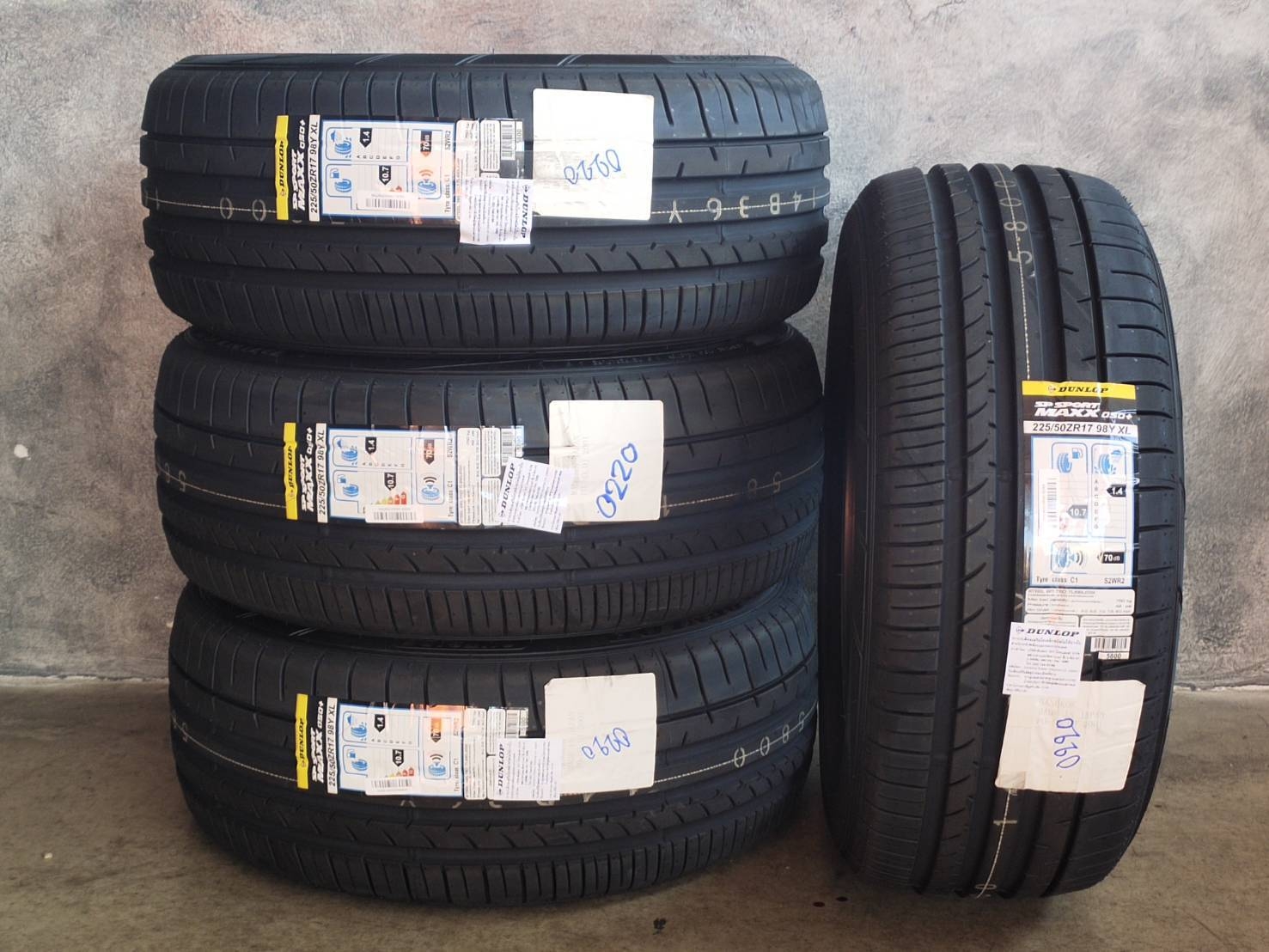 DUNLOP SP SPORMAXX050 PLUS 225/50ZR17