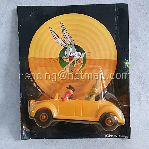 รถเข็นถอยหลังวิ่ง (Pullback car) Yosemite Sam กับ Bug Bunny บนรถเปิดประทุนสีเหลือง