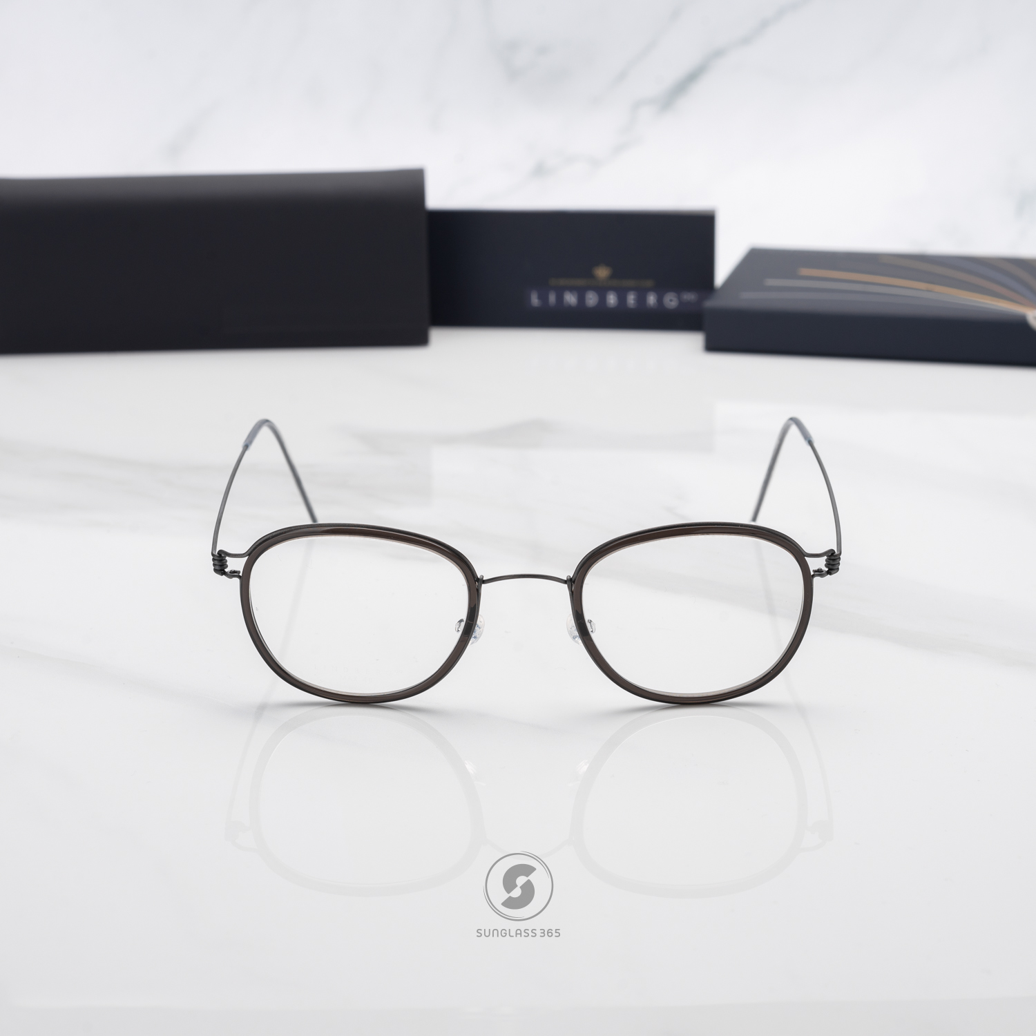 แว่นสายตา Lindberg Air Titanium Rim 055 13C87 Max U9