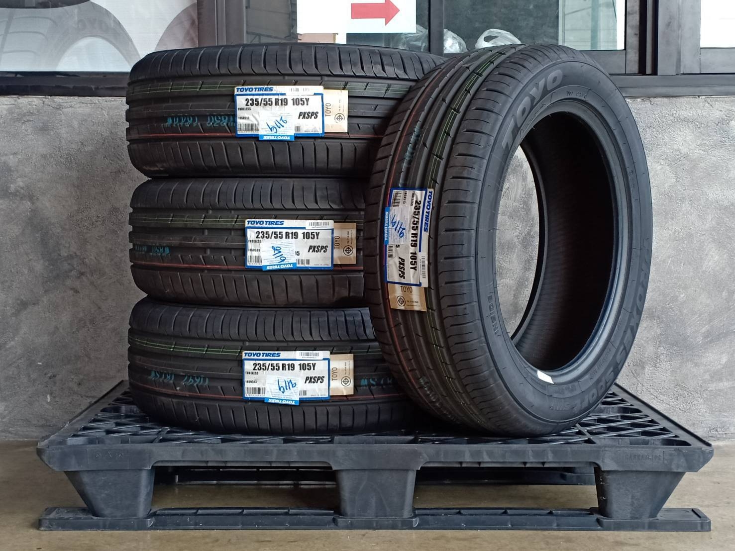 TOYO 235/55R19 PROXES SPORT SUV 105Y MADE IN JAPAN