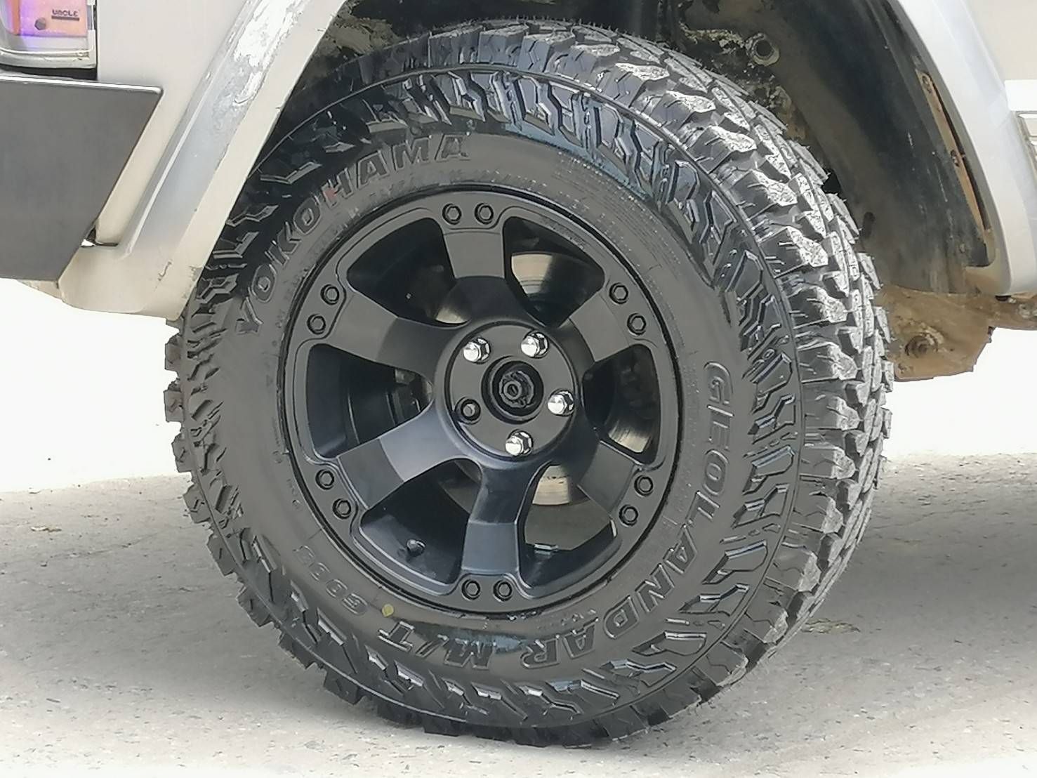 ล้อ PARODI ROAR ใส่ รถ JEEP