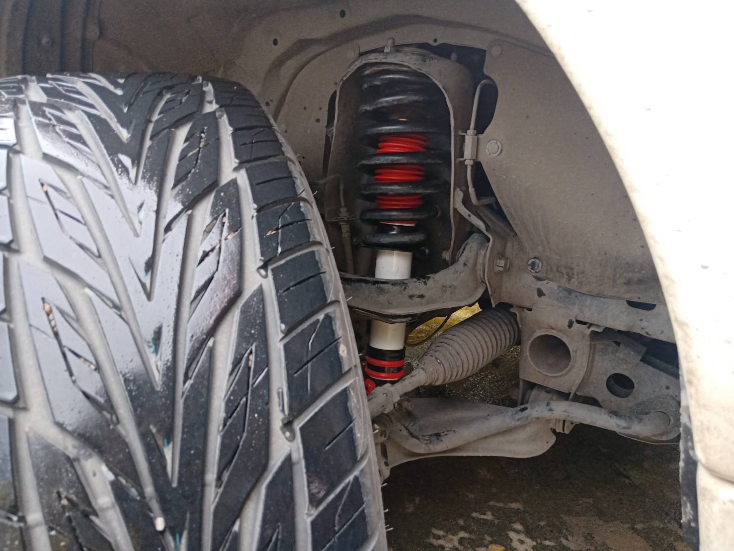 โช๊คอัพ YSS DTG-PLUS ใส่ PAJERO SPORT