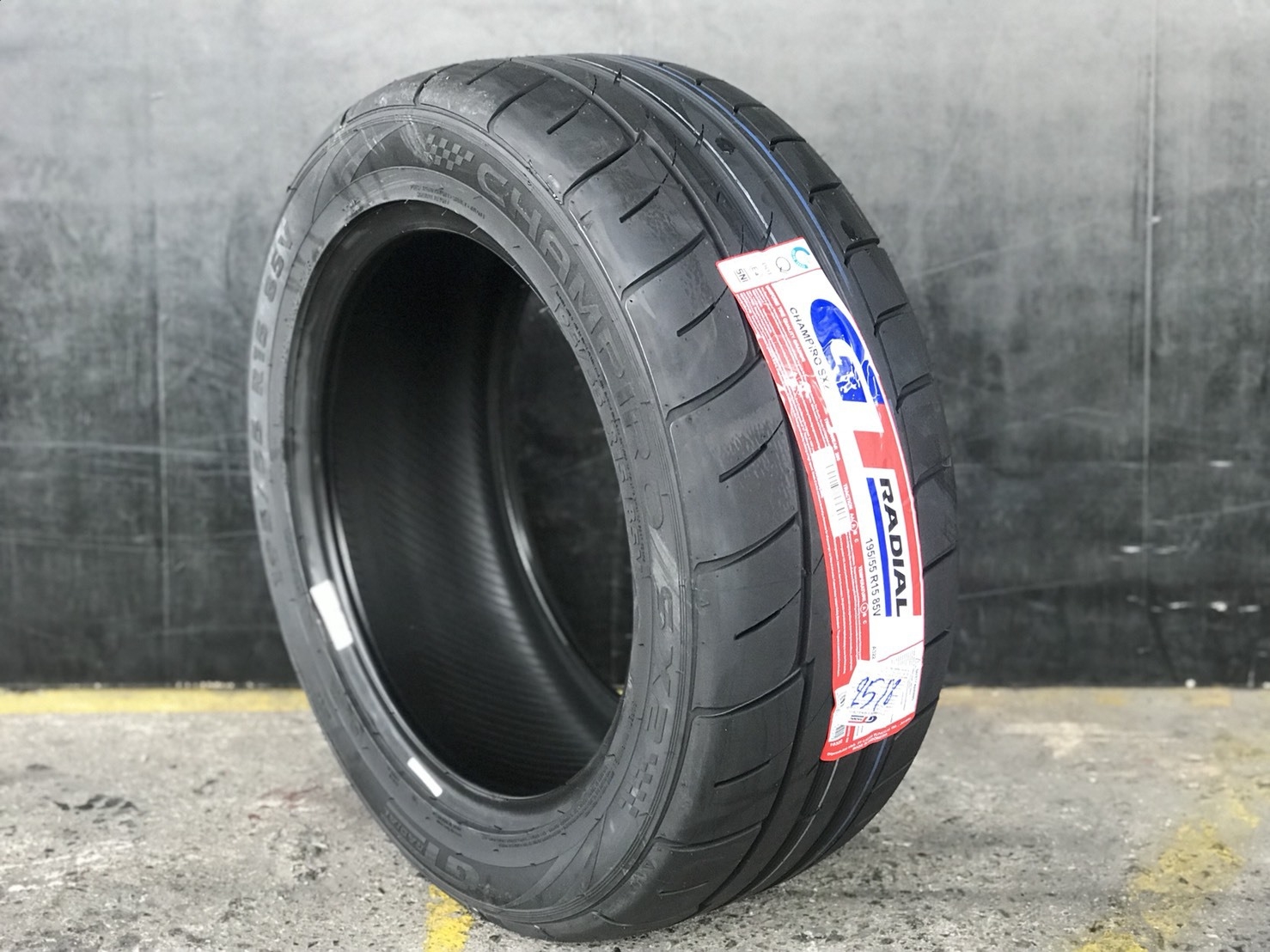 ยางซอฟ GT SX2 195/55-15 ราคาถูก