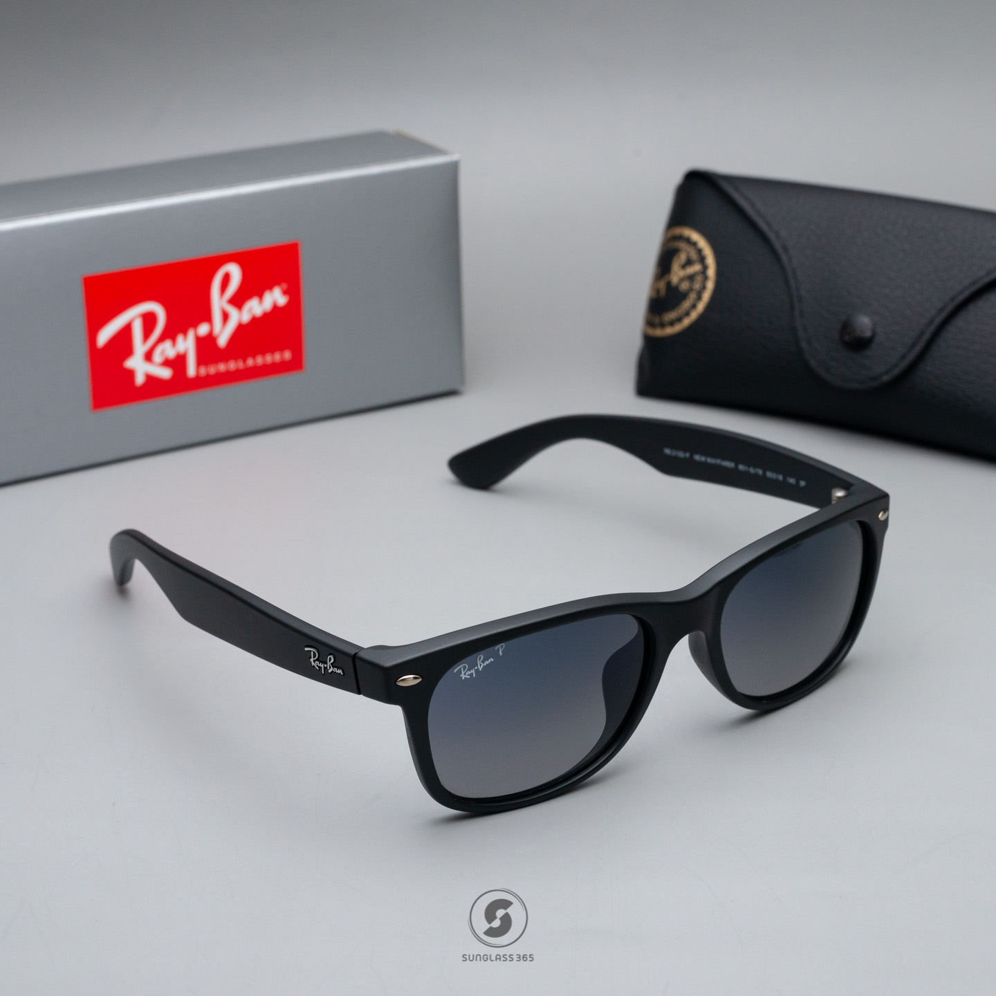 Ray Ban New Wayfarer RB2132F 601S/78 Blue Gradient Polarized