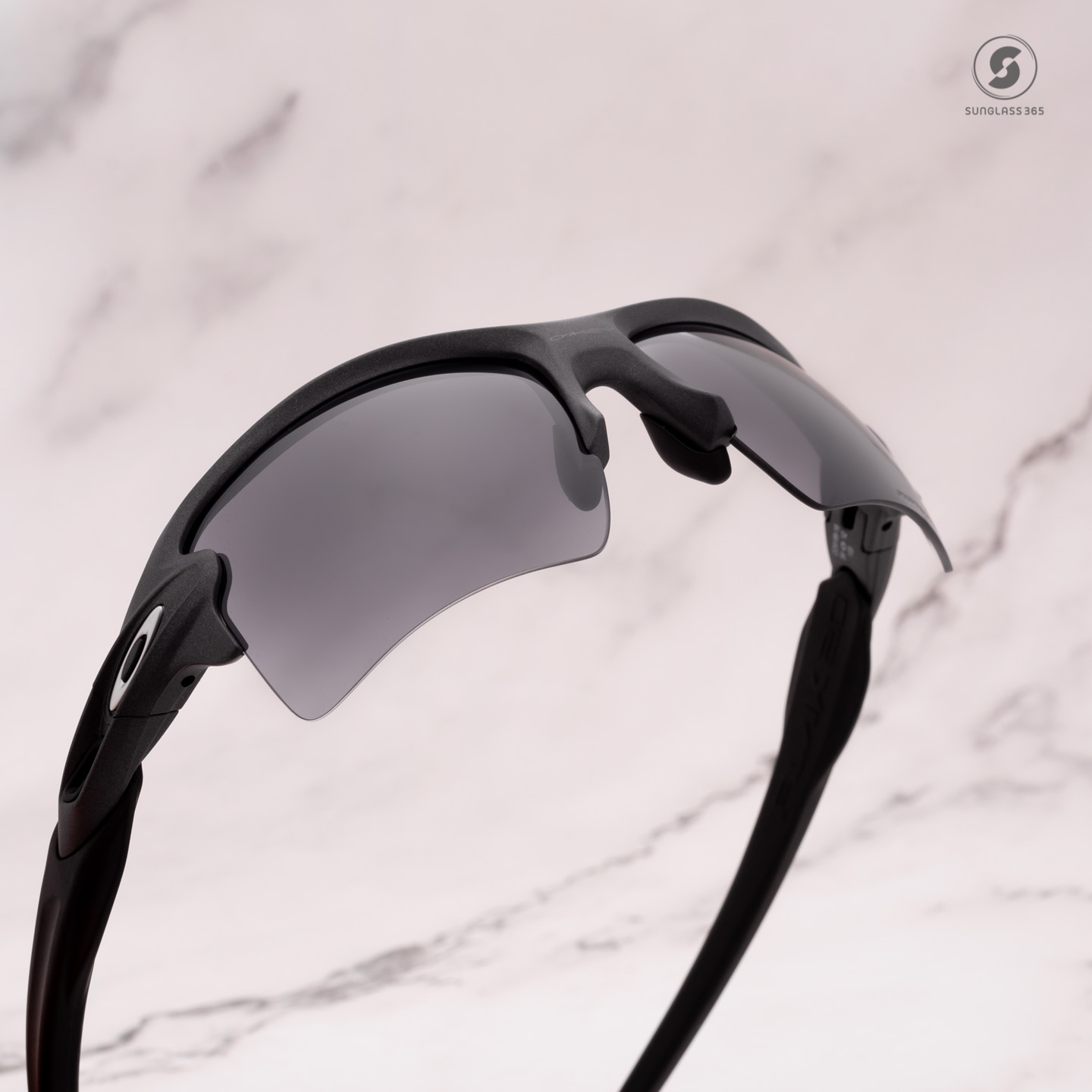 Oakley FLAK 2.0 XL OO9188-16 Clear/Black Photochromic