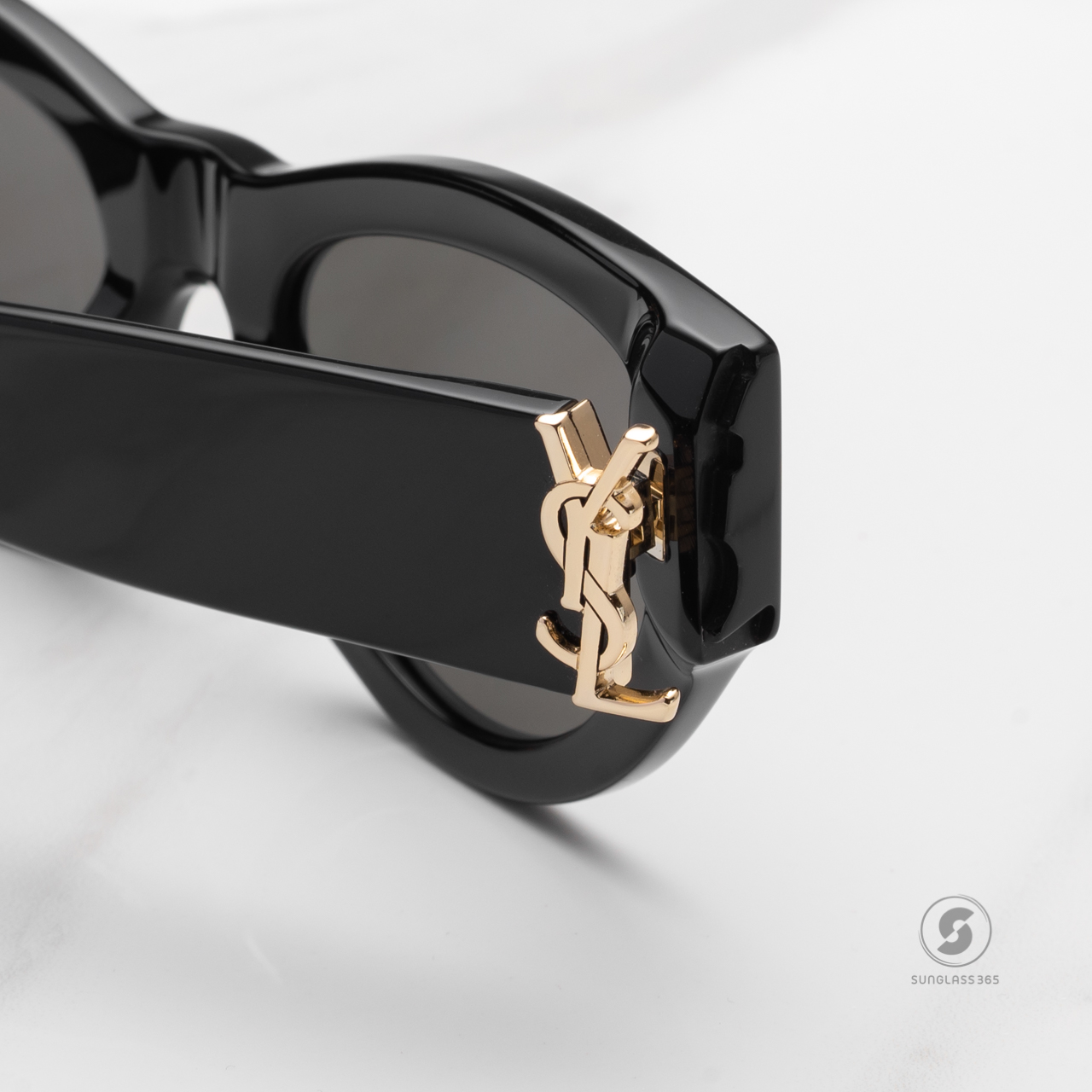 แว่นกันแดด YVES SAINT LAURENT SL M94 001