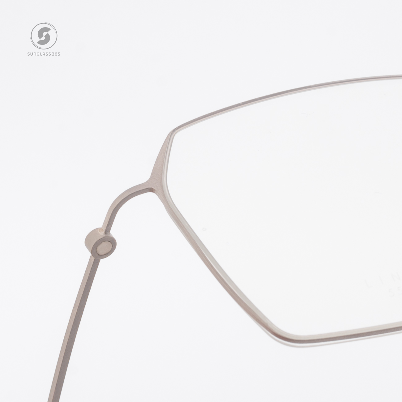 แว่นสายตา Lindberg Thintanium 021 13C87 5514 T850 05