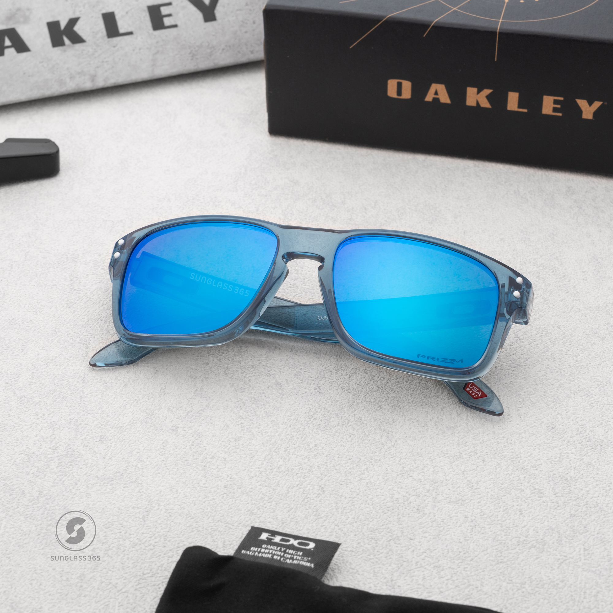 Oakley Holbrook XXS OJ9014-02 Transparent Stonewash