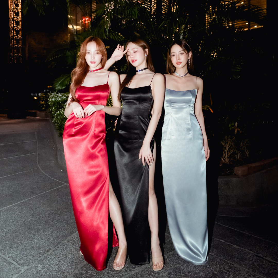 Lism D-083 Satin Luxe Slit Dress เดรสซาตินยาวผ่าข้างสุดหรู