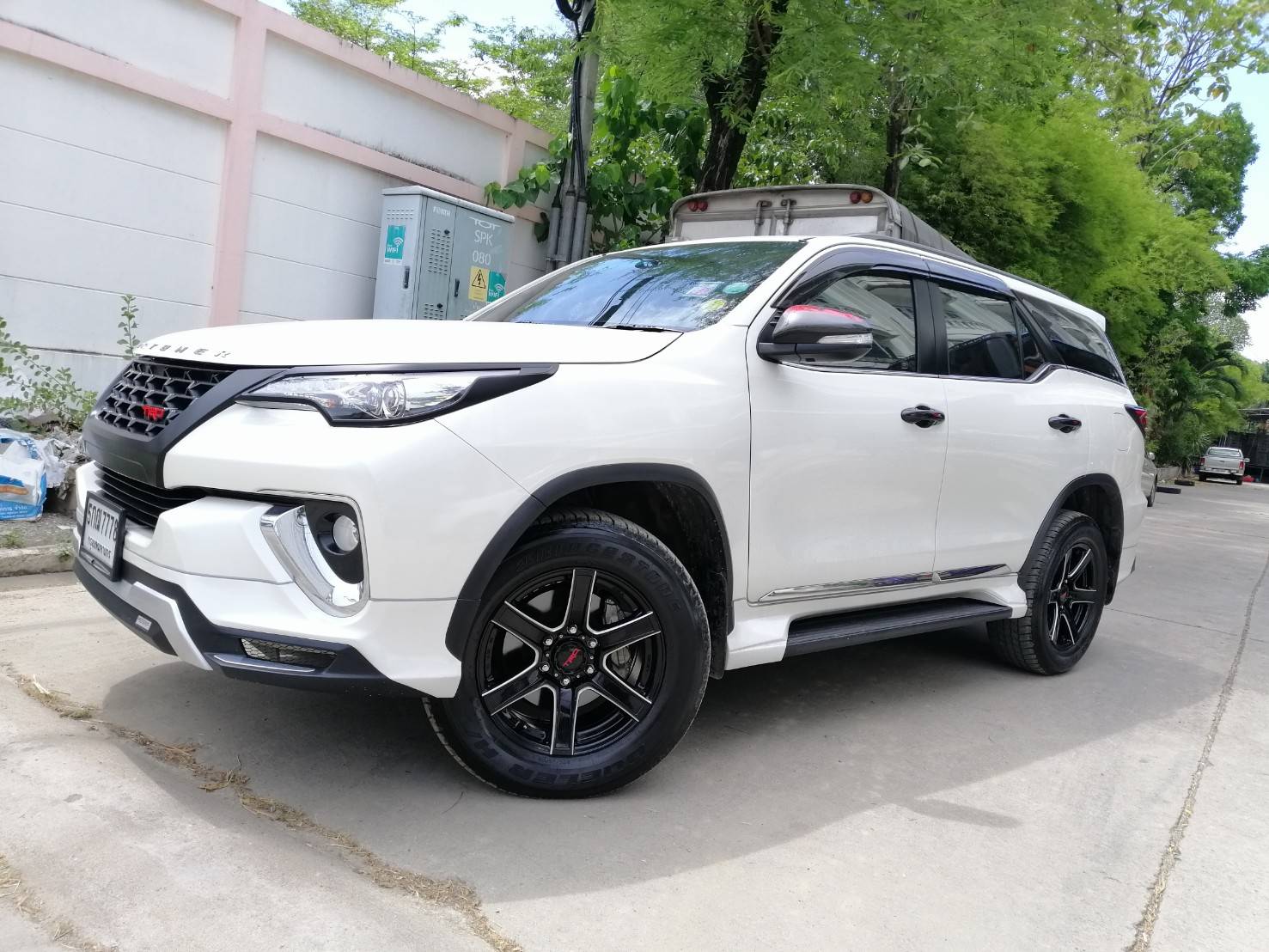 ล้อแท้ TRD SU1 ขอบ18 ลดราคา