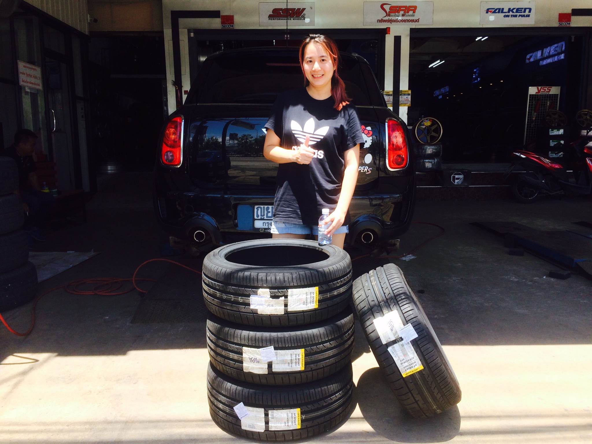 DUNLOP SPORTMAXX050+ 225/45-18 เส้น 5000