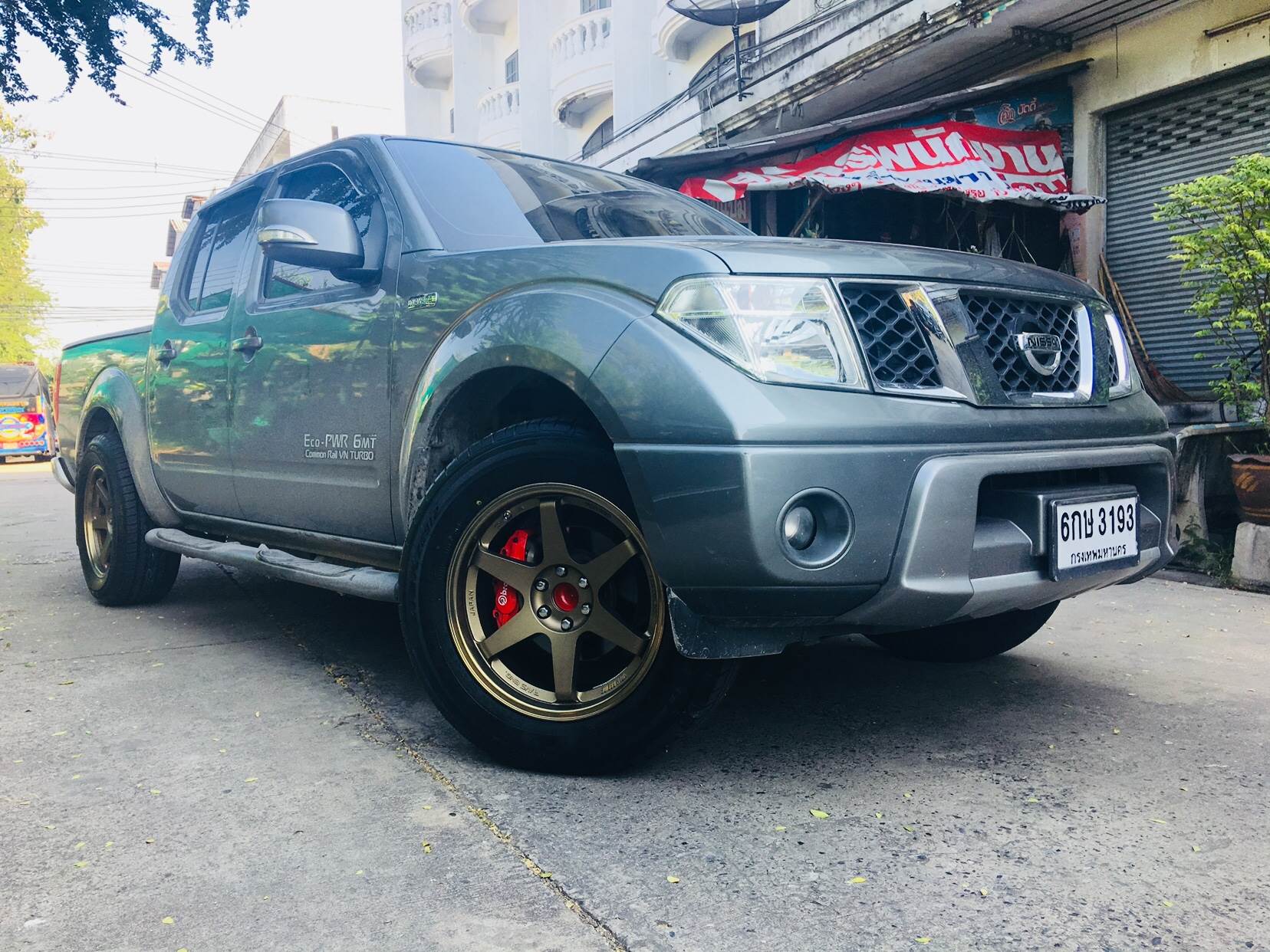 TE37 ขอบ18 ใส่นาวาร่า ตรงรุ่น ไม่ต้องแปลง