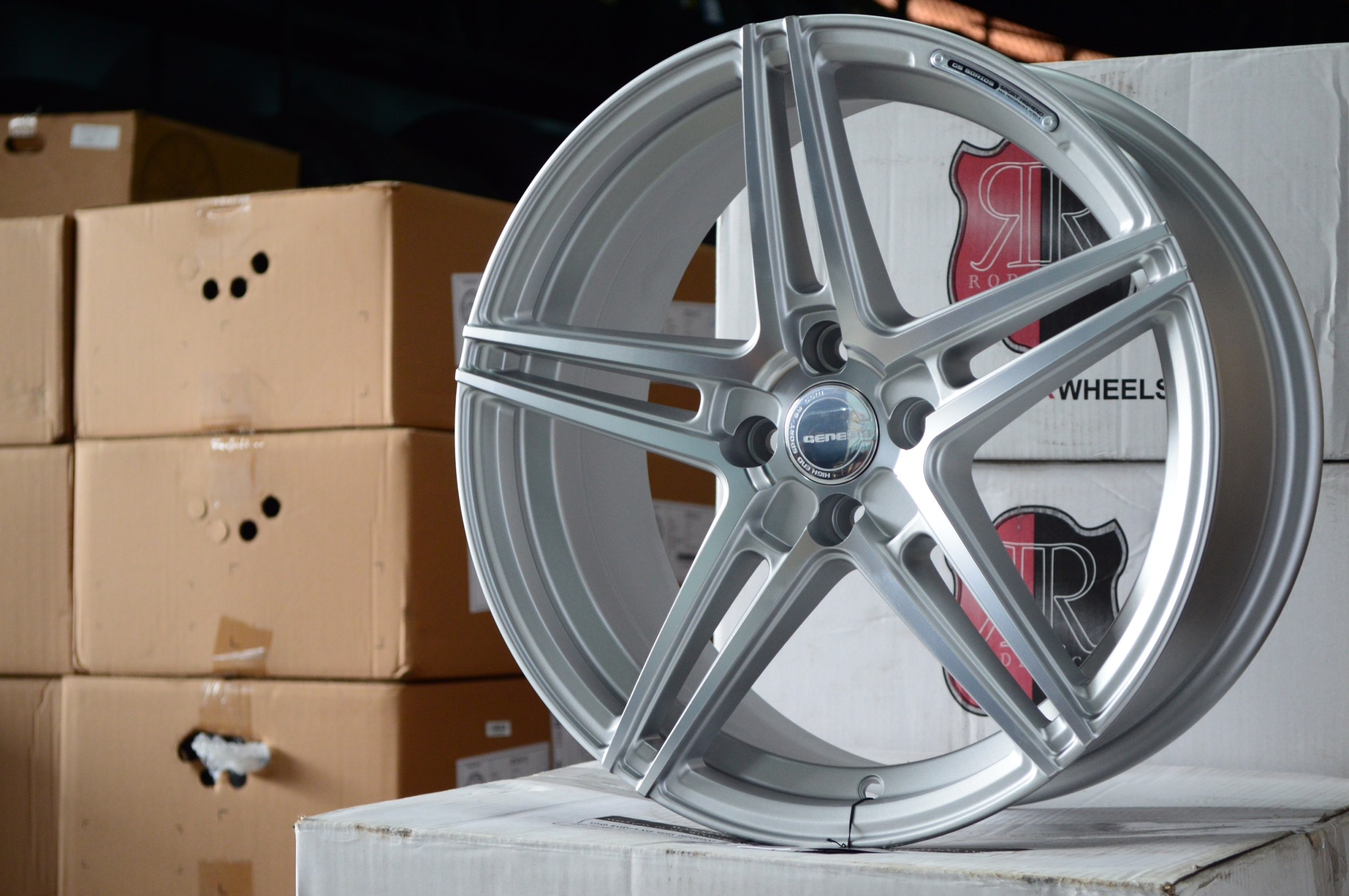 GENESIS GS802 ขอบ17นิ้ว วงละ4,000.-