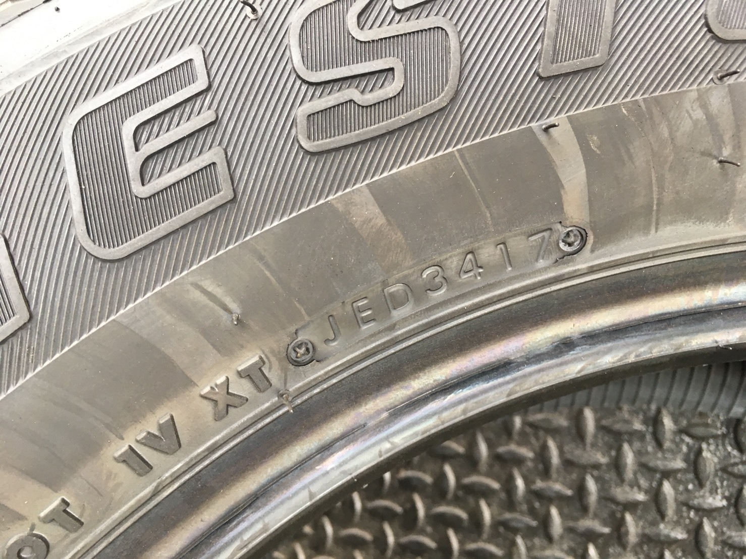 BRIDGESTONE HT684 II 265-60-18 เส้น 5500 ปกติ 8500 ยางใหม่น่ะครับ