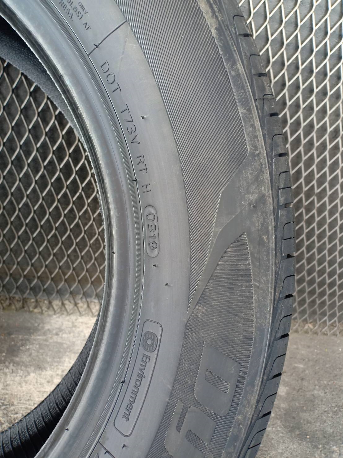 HANKOOK DYNAPRO HP2 (RA33) 235/60-17 เส้น 3500 ปี19 ปกติ 4500