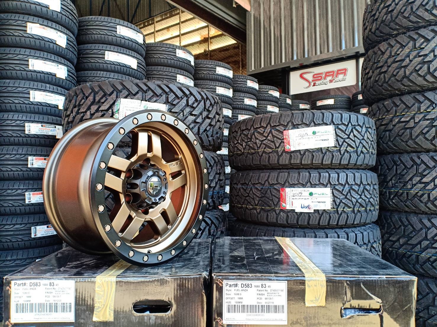 FUEL ANZA ล้อแม็กซ์แท้ By U.S.A PCD6x139.7 ET+1 16x8