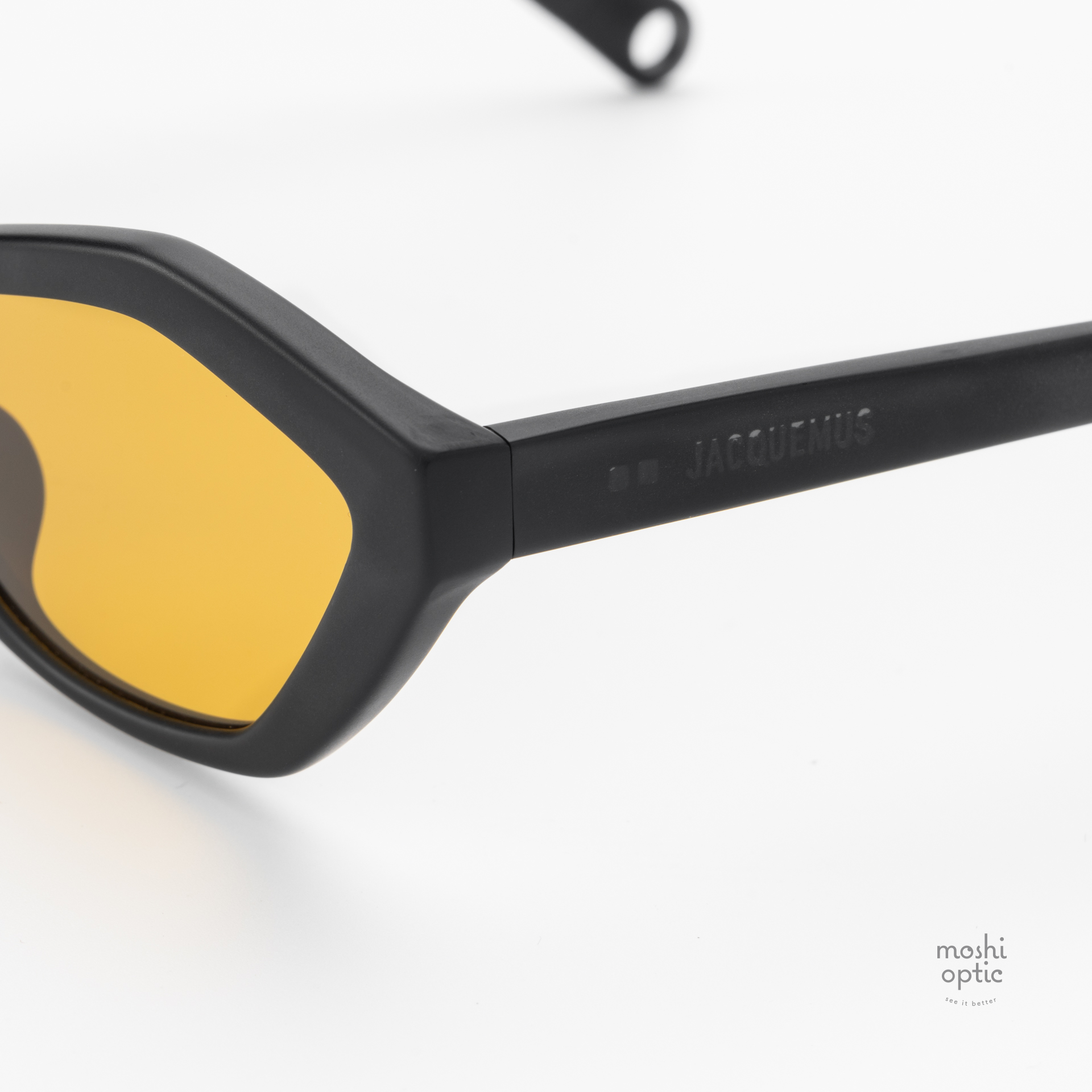 แว่นกันแดด JACQUEMUS BAMBINO JAC42 C6