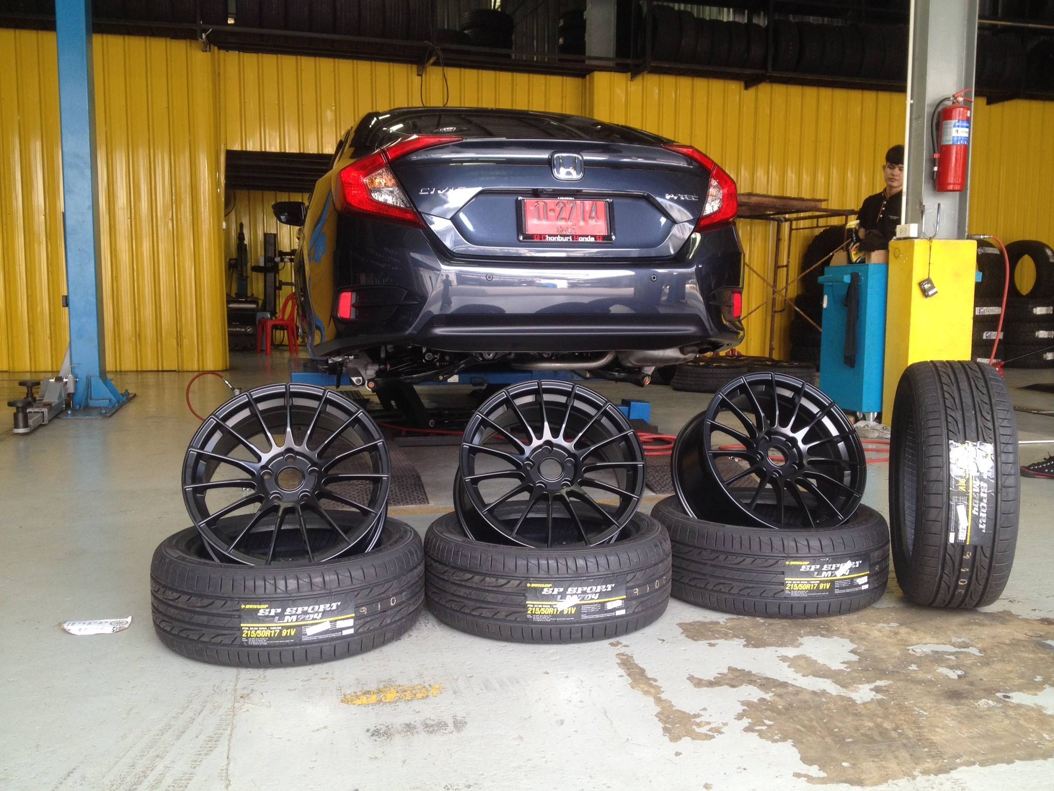 ล้อใหม่ ENKEI RS05RR ขอบ17 ราคาพิเศษ ลดสุดๆ