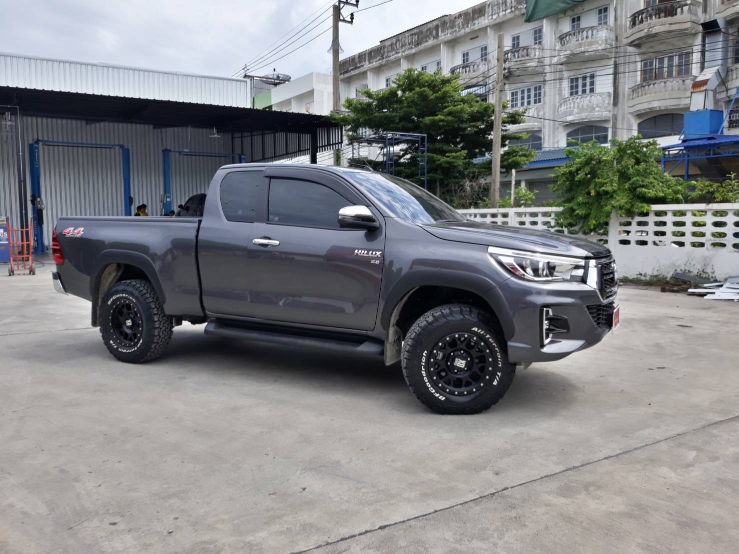 ล้อแท้ KMC XD127ขอบ16 ใส่ REVO