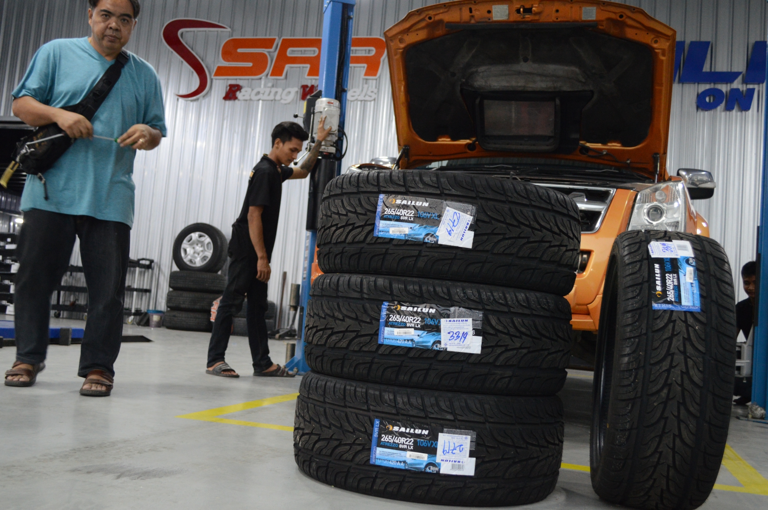 ยาง SAILUN SVR 265/40R22 ปี19