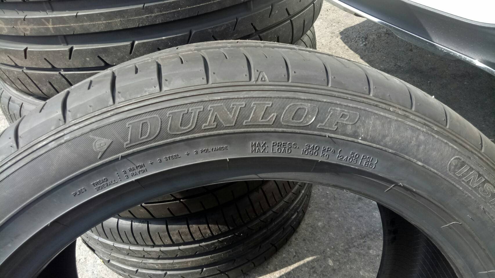 DUNLOP SPORT MAXX050+ 295/40-21 ราคาพิเศษ