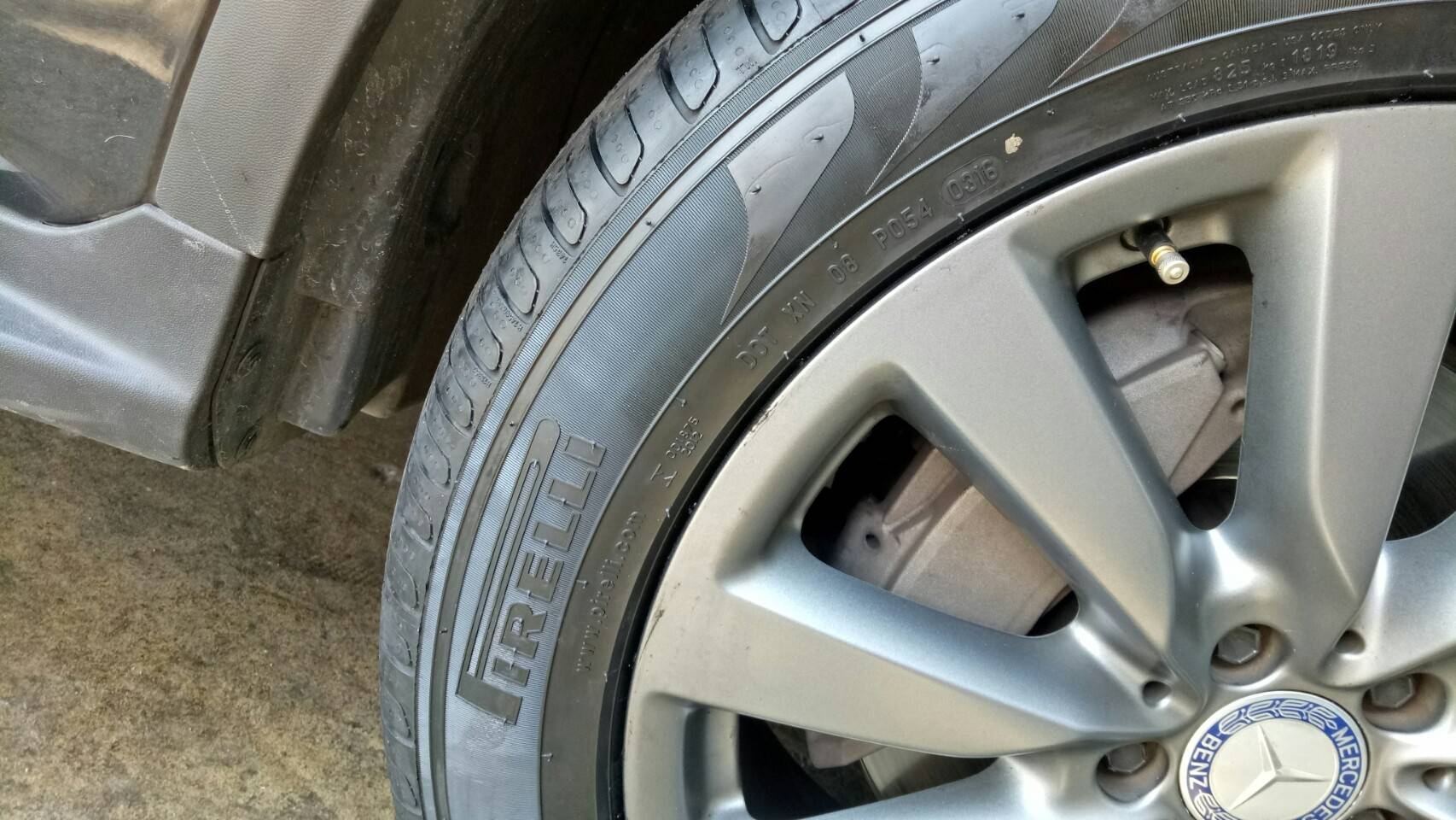 PIRELLI SCORPION VERDE 235/55-19 เส้น 6900
