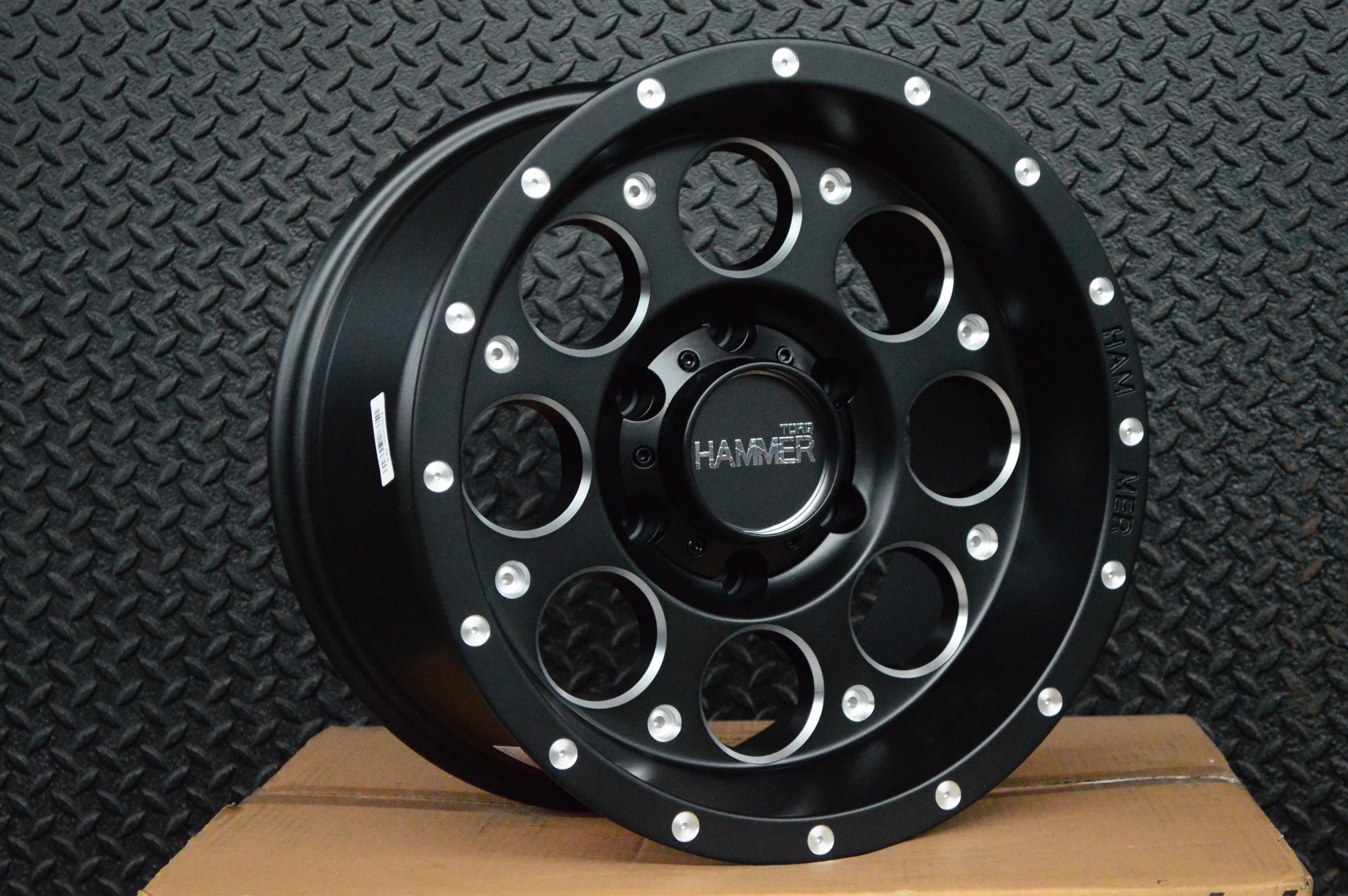 HAMMER HM4 ขอบ16นิ้ว วงละ 3,500.-