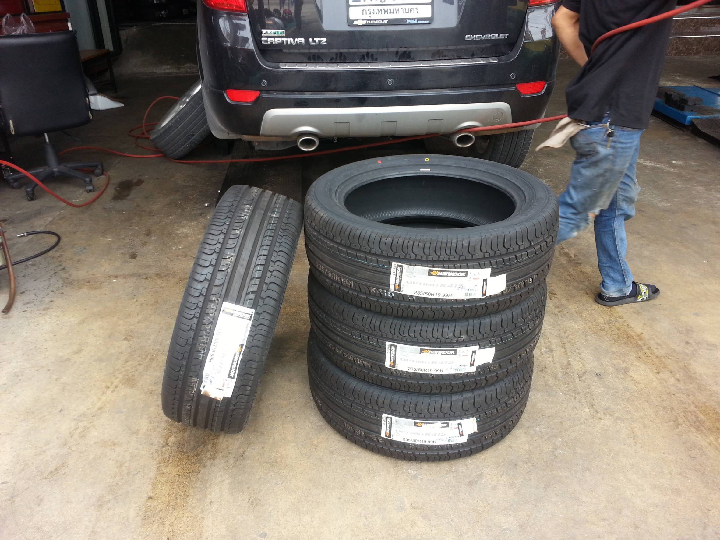 HANKOOK OPTIMO K415 235-50-19 เส้น 4500 บาท ปี17 ปกติ 7500