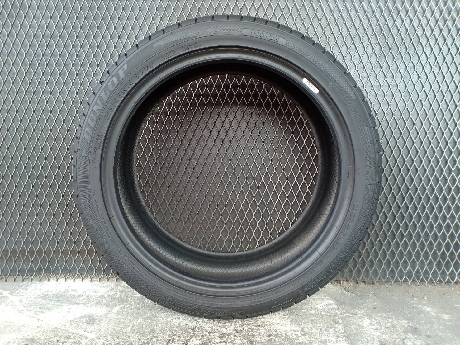 DUNLOP SPORT MAXX TT 215/45-18 ปี19 ราคาถูก