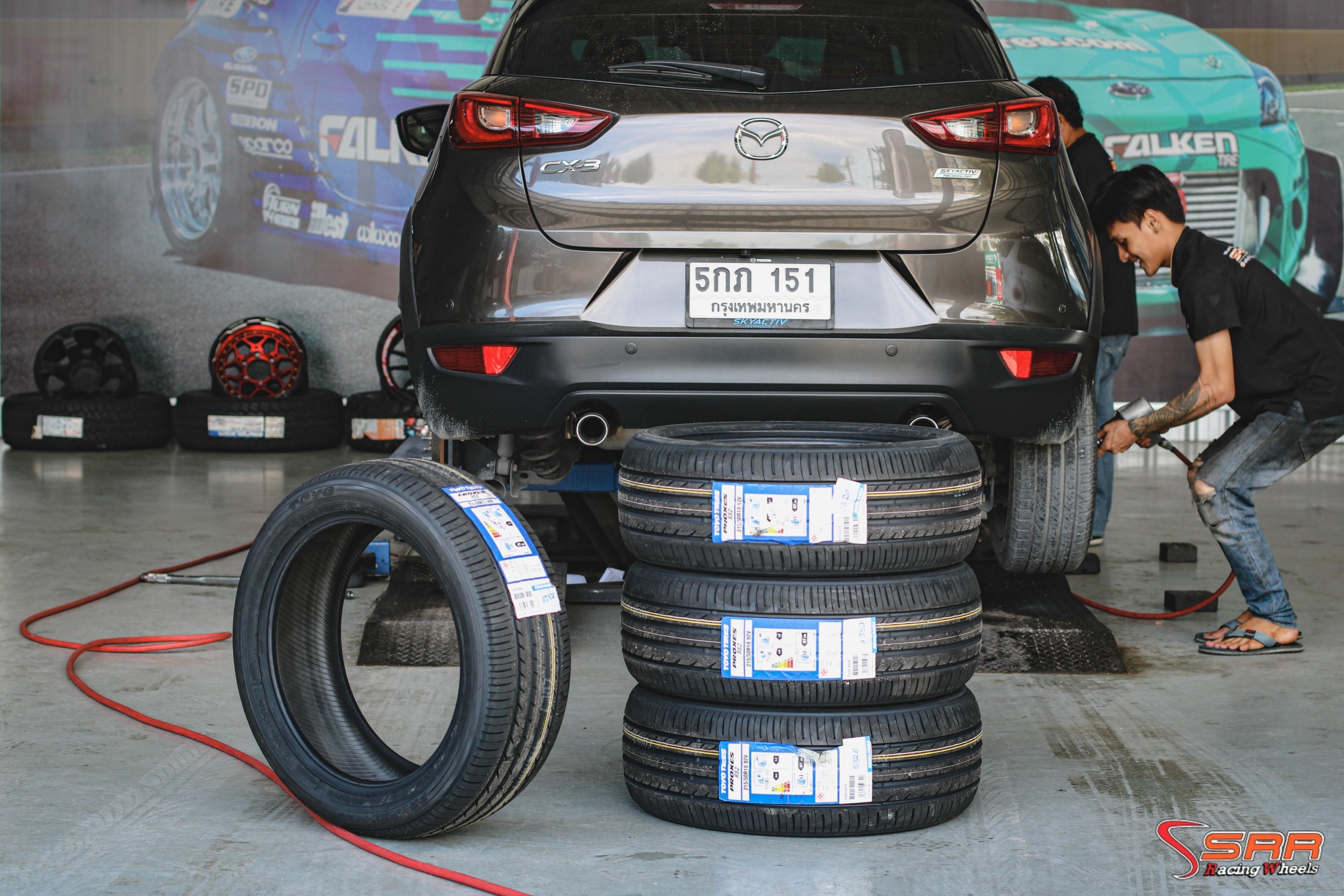 TOYO PXR52A 215/50R18 ปี20