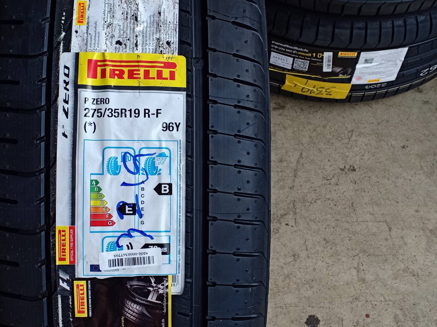 PIRELLI PZERO RUNFLAT 245/40-19 ลดราคา