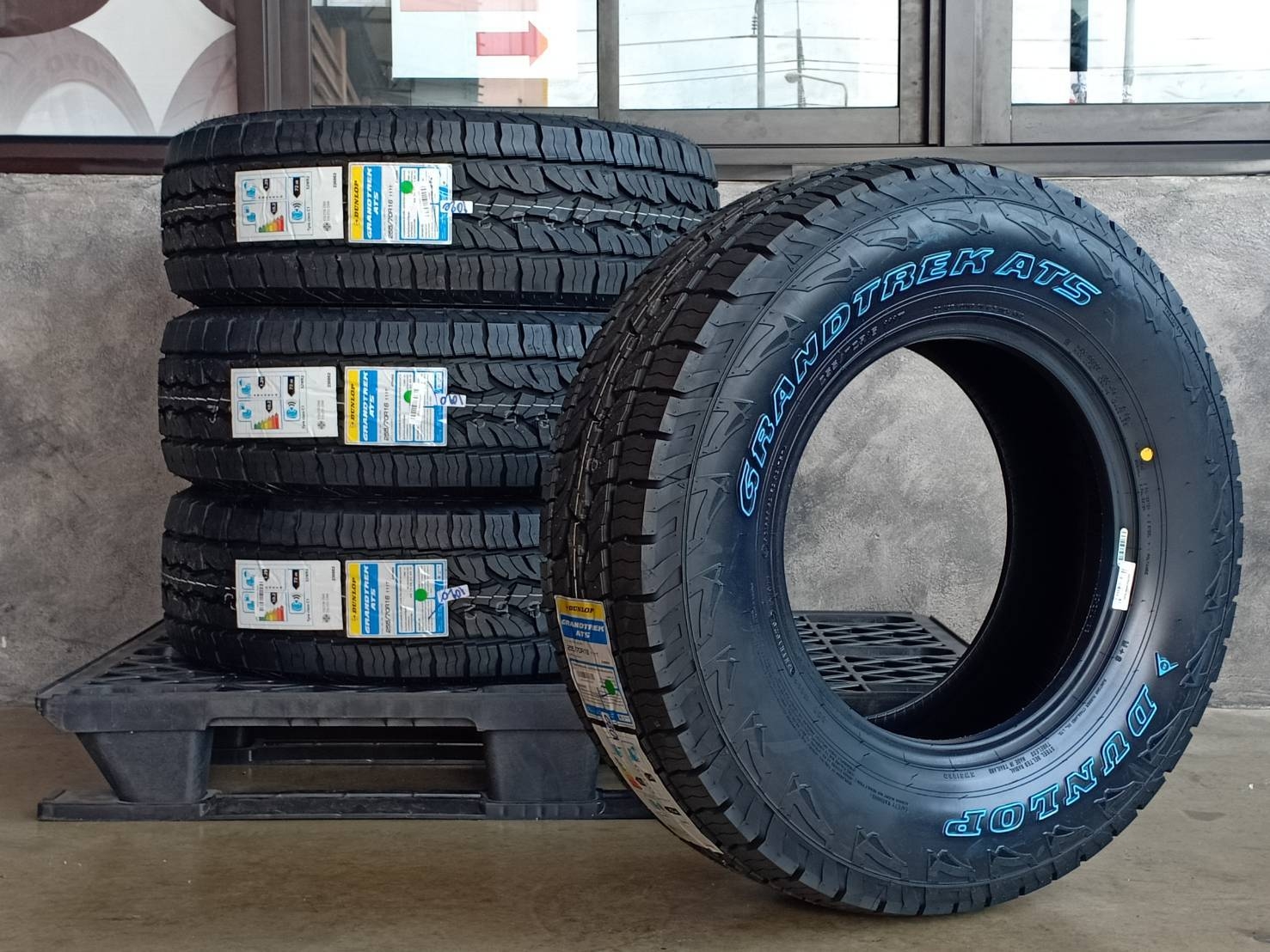 DUNLOP 255/70R16 GRANDTREK AT5 ต้องการส่วนลดราคาพิเศษ กรุณาสอบถาม