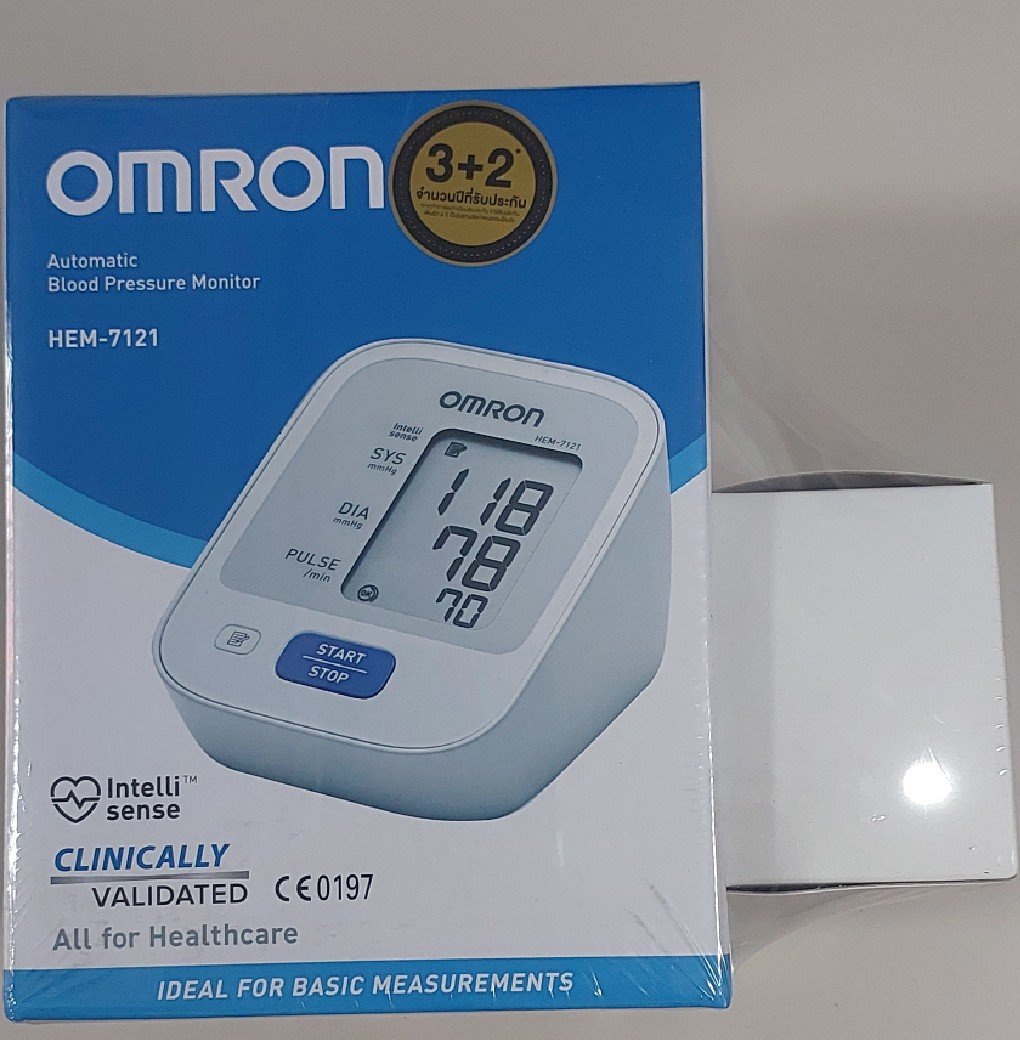 เครื่องวัดความดันโลหิต Omron รุ่น Hem7121