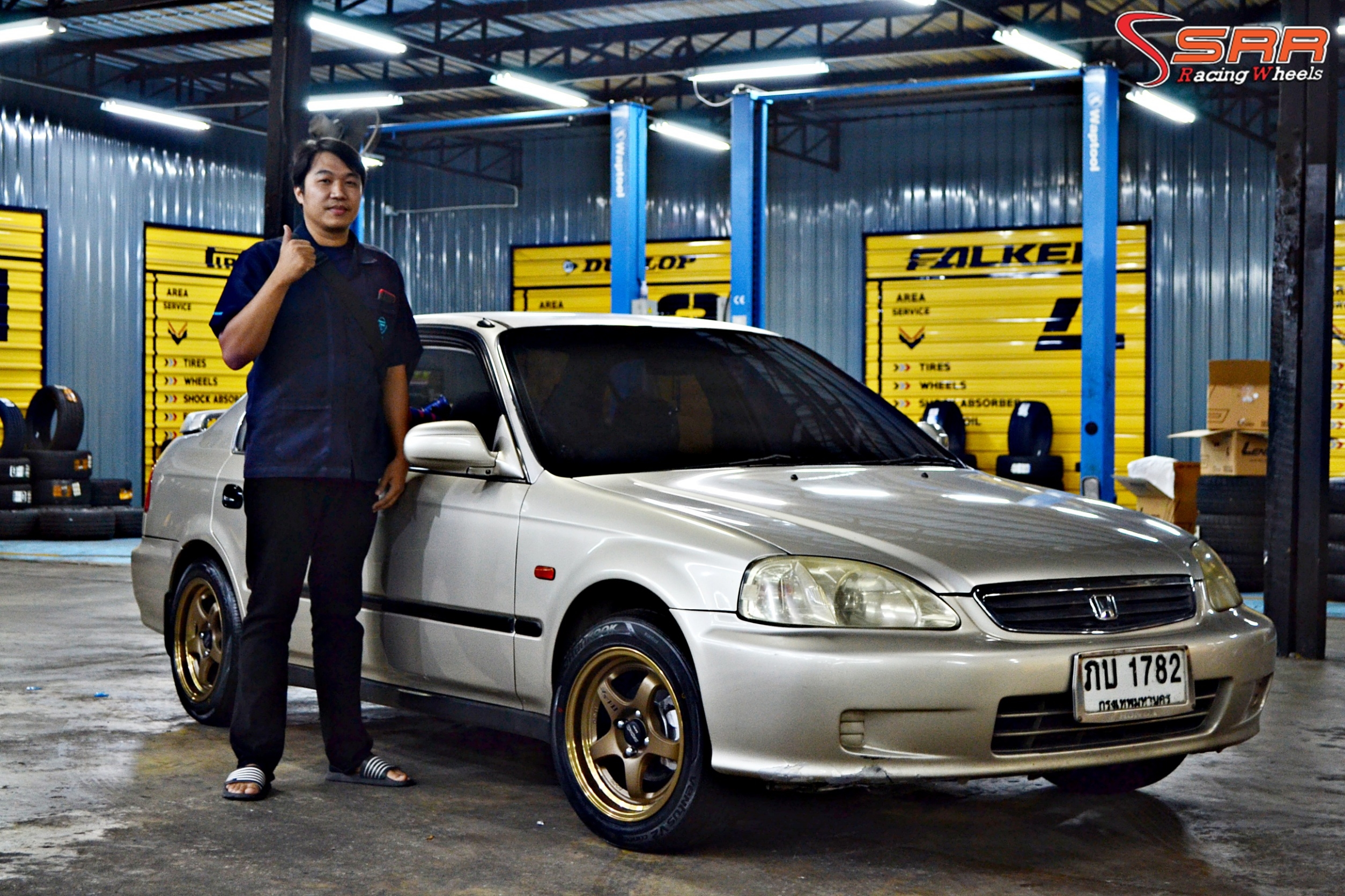 LENSO D1SE ขอบ15 ใส่เก๋ง