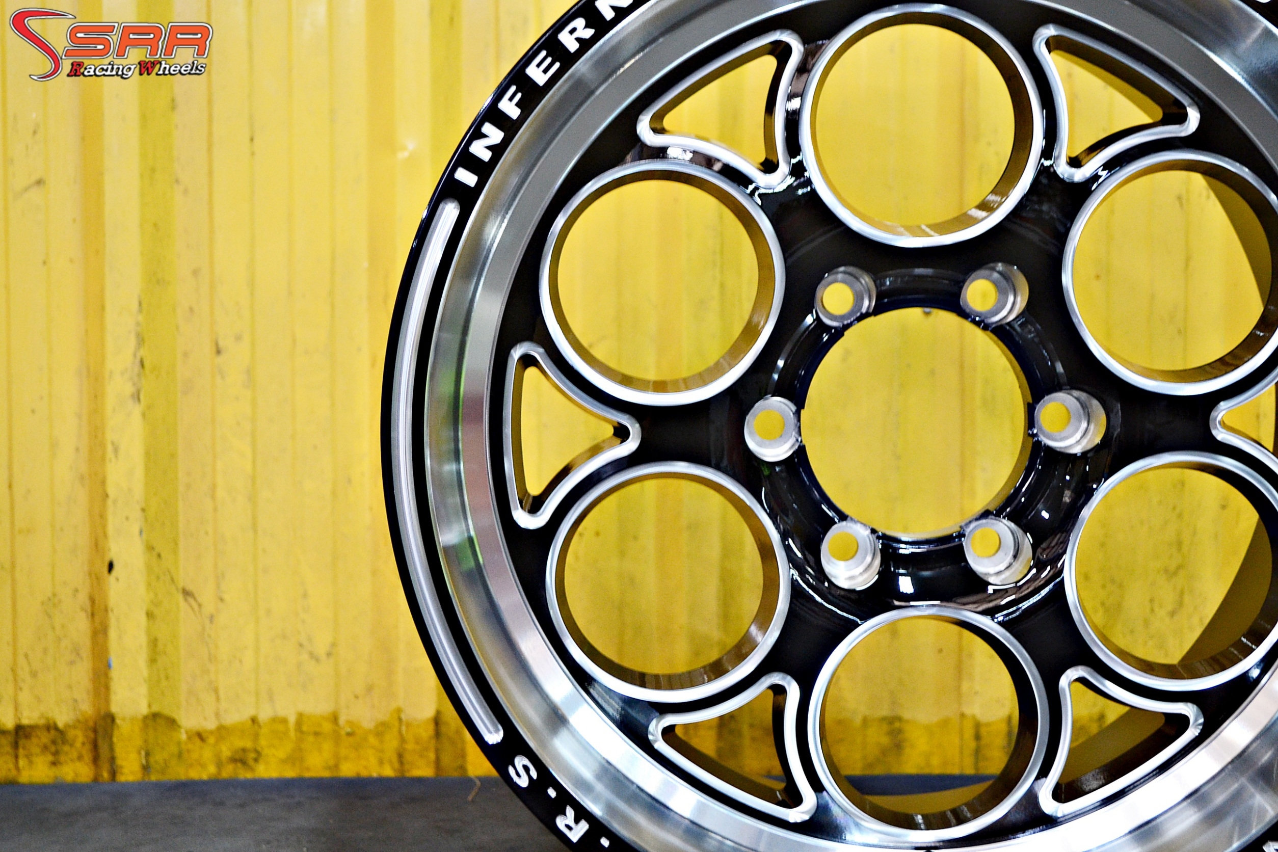 WELD ลูกโม่ ขอบ18 ราคาถูก