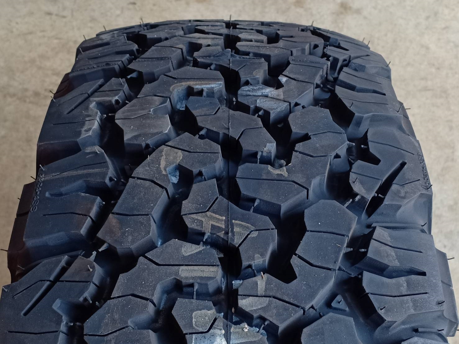 ยางใหม่ BF GOODRICH KO2 265/70-16 ลดราคาพิเศษ