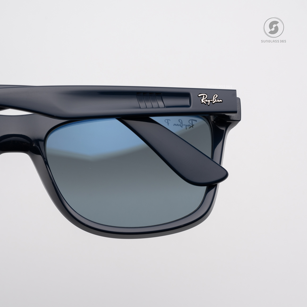 Ray-Ban RB4413M F688J0 Blue Polarized