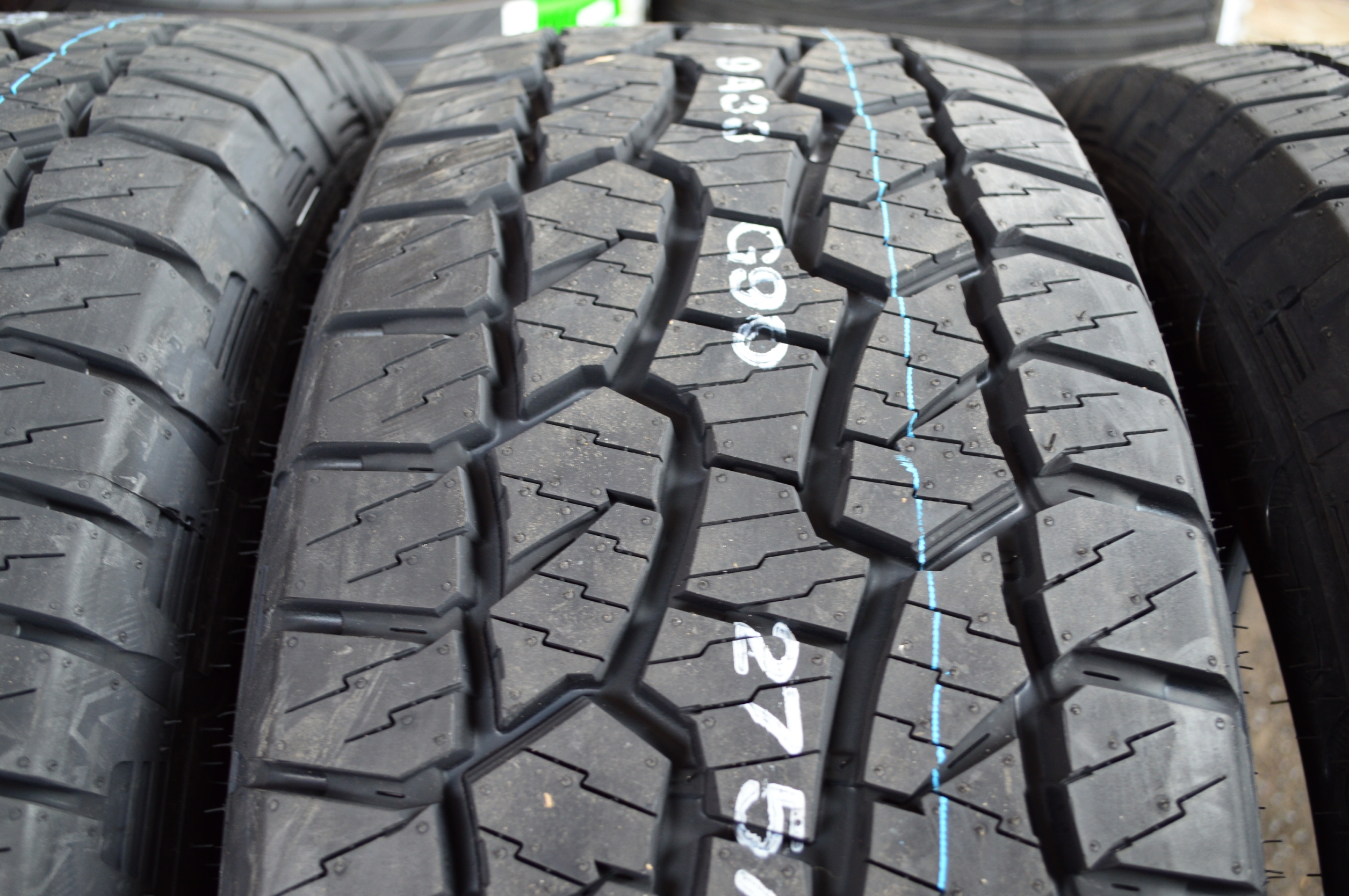 HANKOOK ATM 275/55-20 ราคาถูก และเบอร์อื่นเพียบ