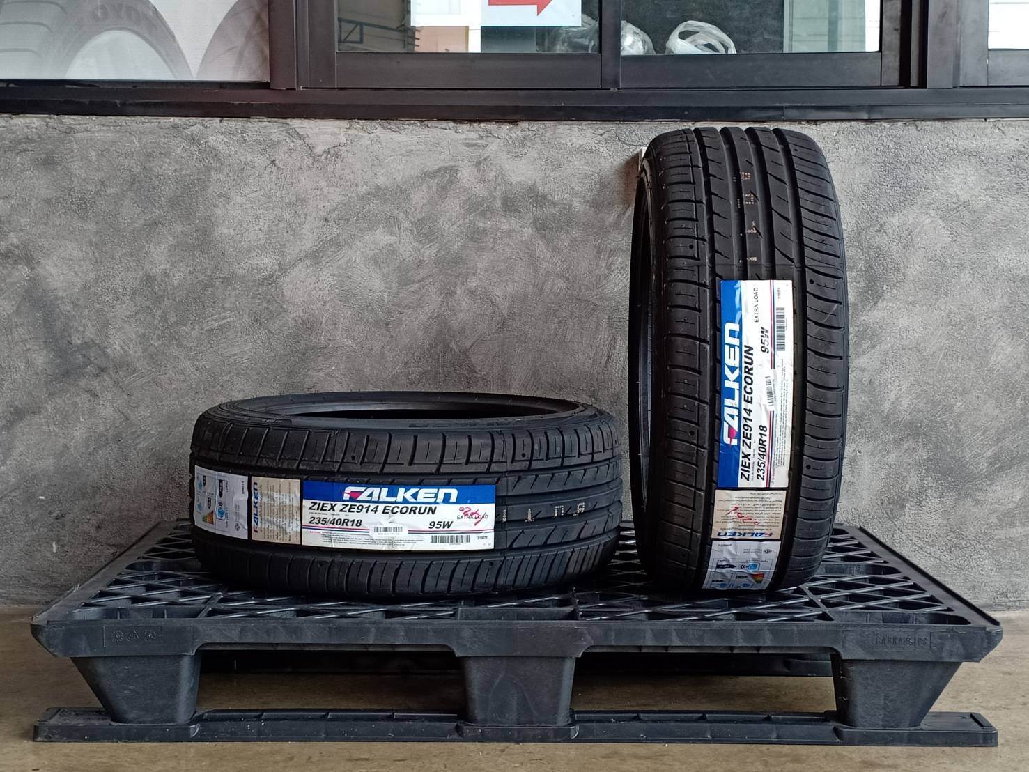 FALKEN 235/40R18 ZIEX ZE914 ECORUN 95W MADE IN THAILAND